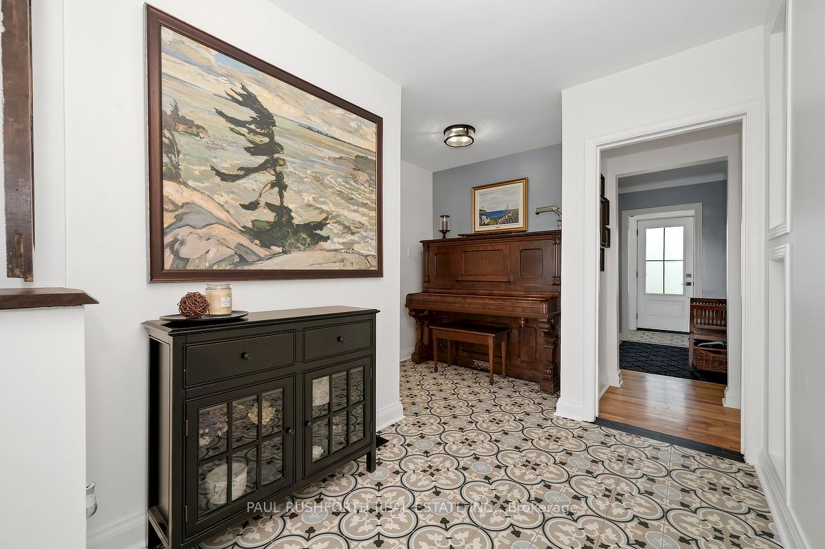 4153 Birchgrove Road Property Photo 4