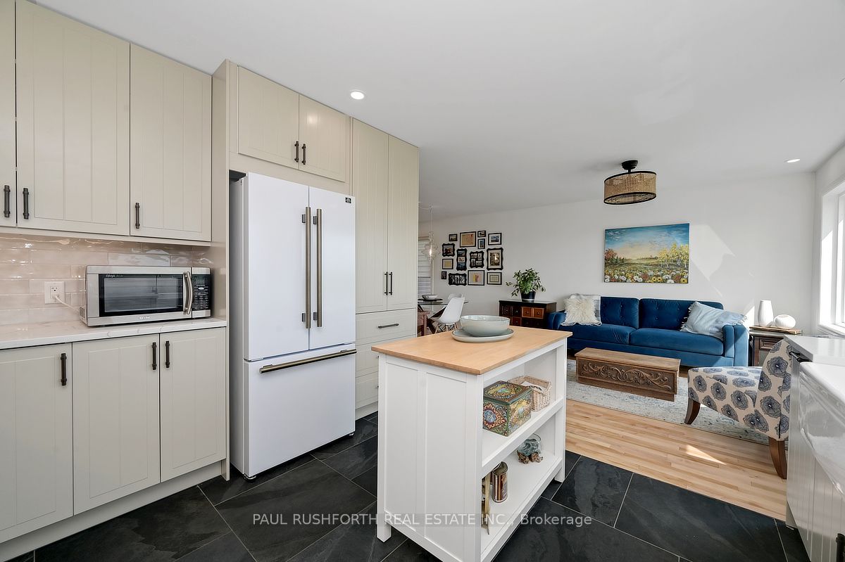 4153 Birchgrove Road Property Photo 14