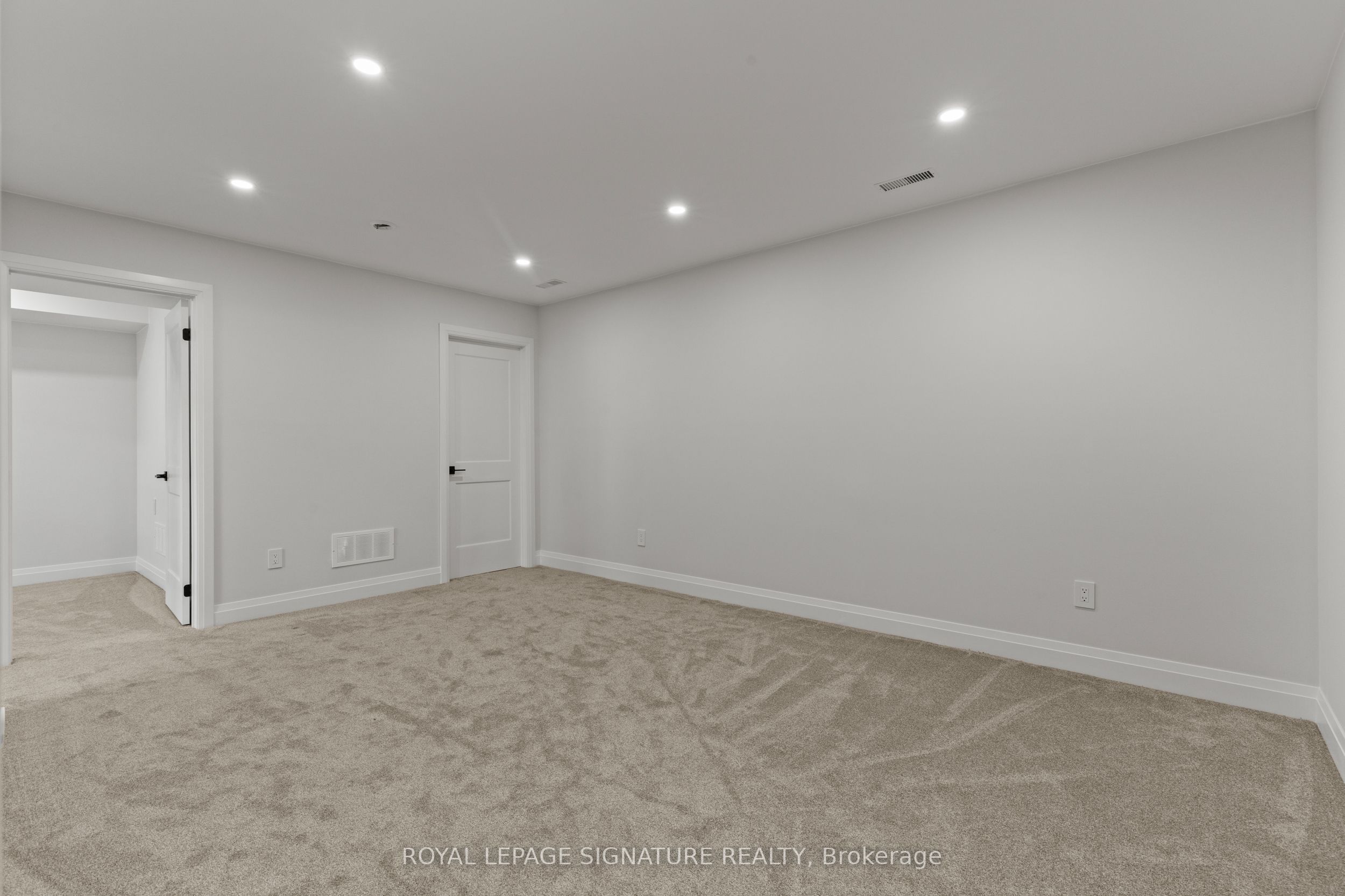 141 King Edward Street Property Photo 20