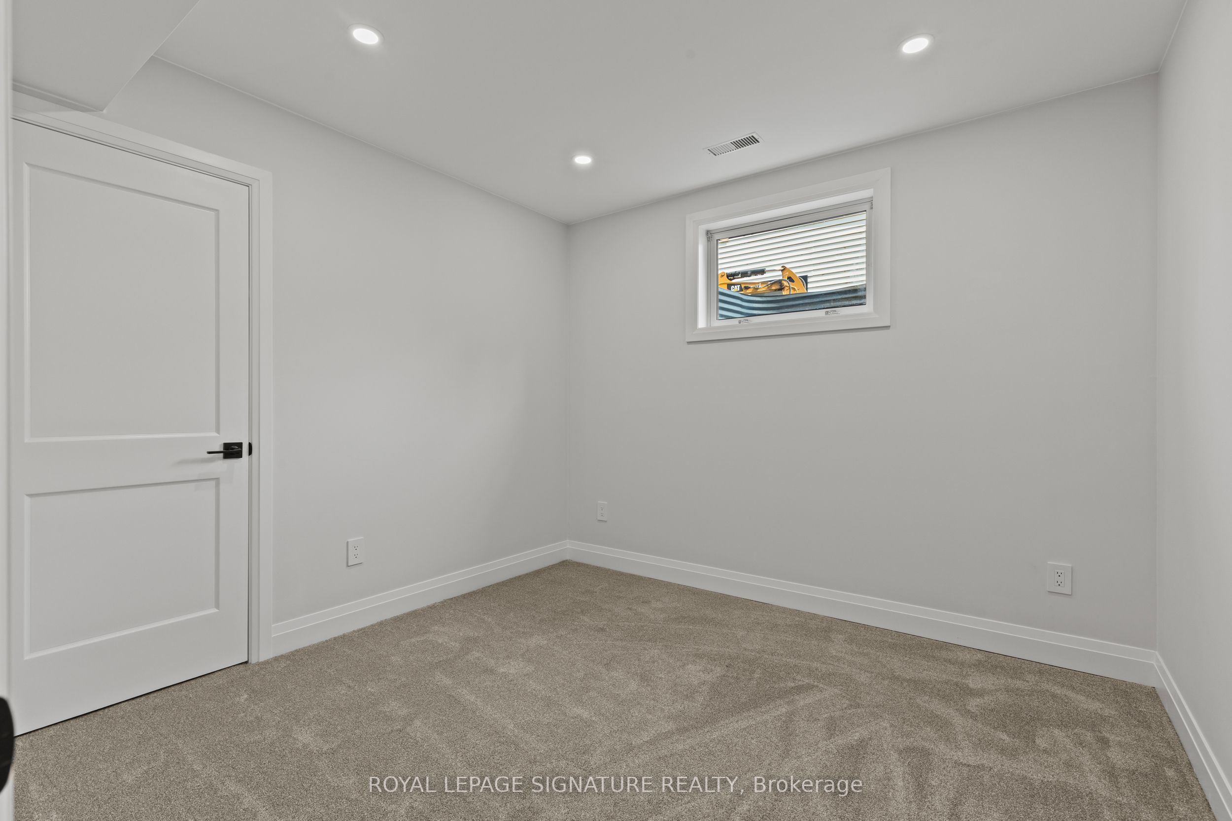 141 King Edward Street Property Photo 22