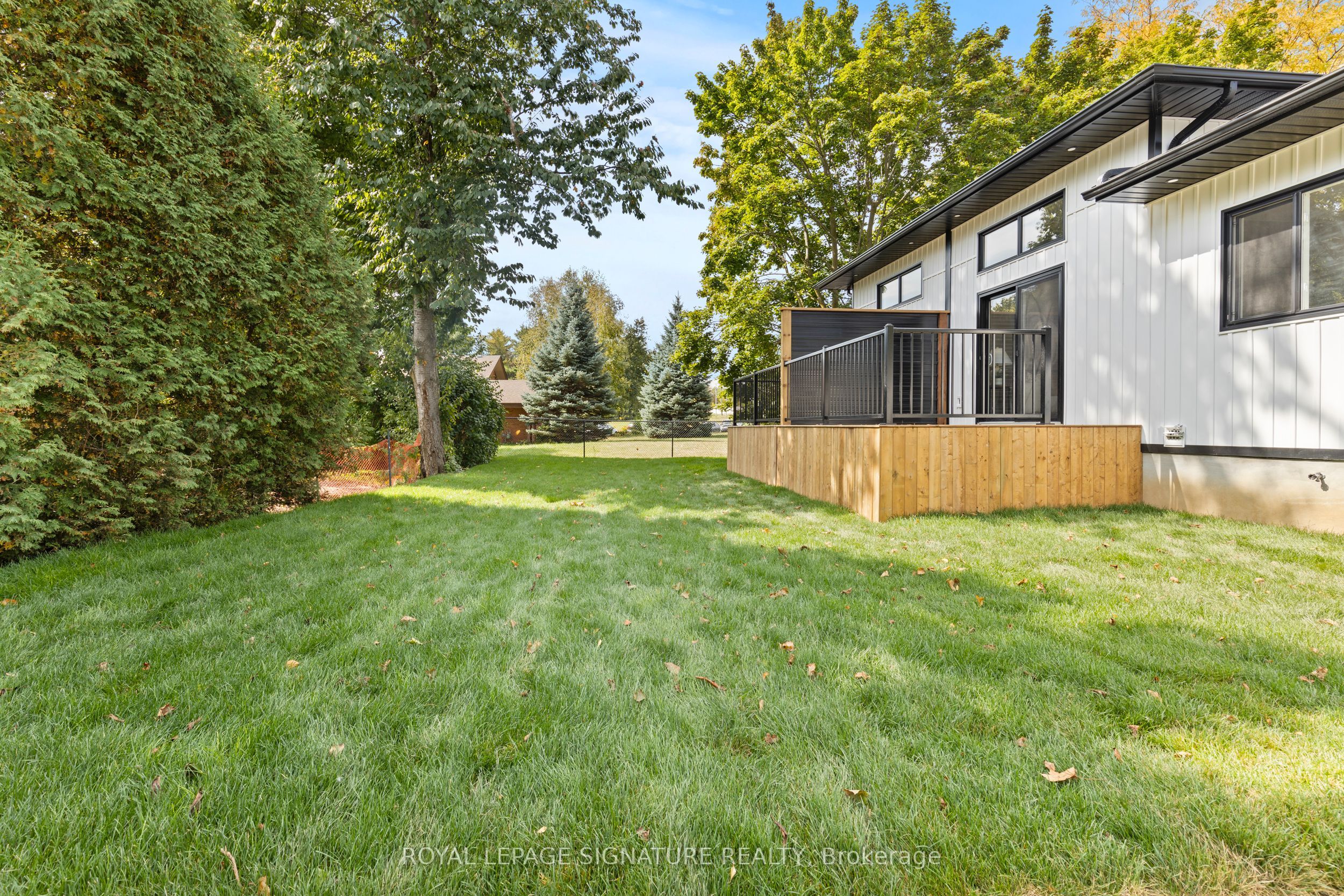 141 King Edward Street Property Photo 29