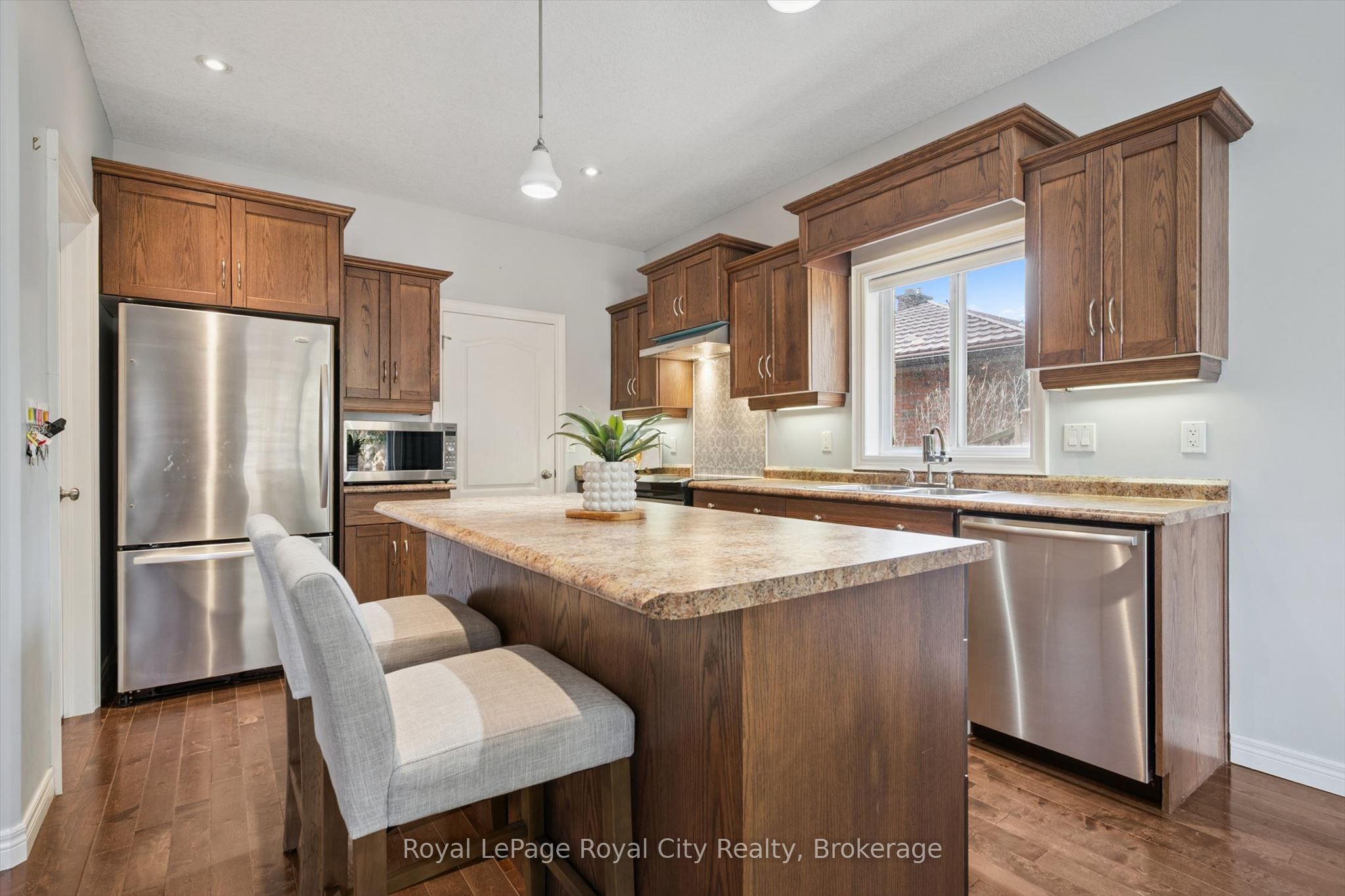 60a Eastview Road Property Photo 14