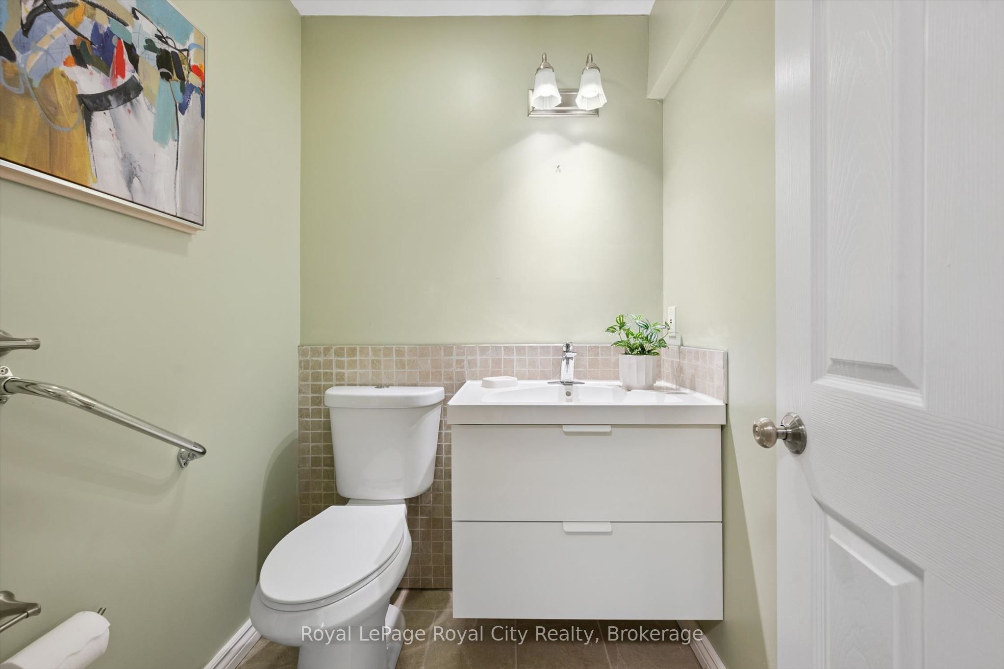 60a Eastview Road Property Photo 32