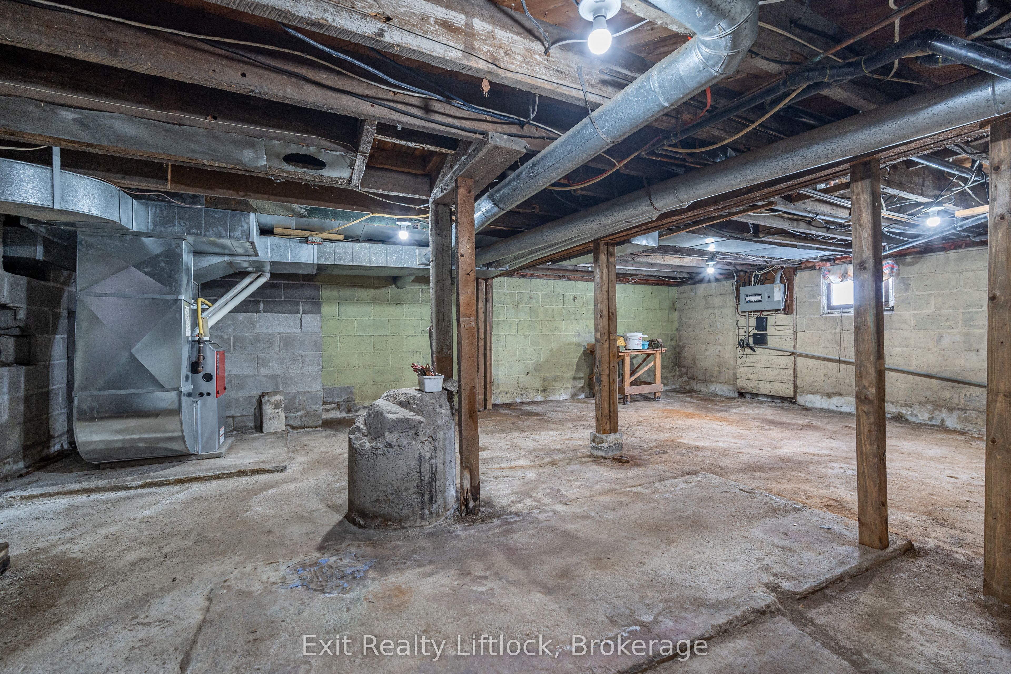 1301 County Rd 28 Property Photo 26