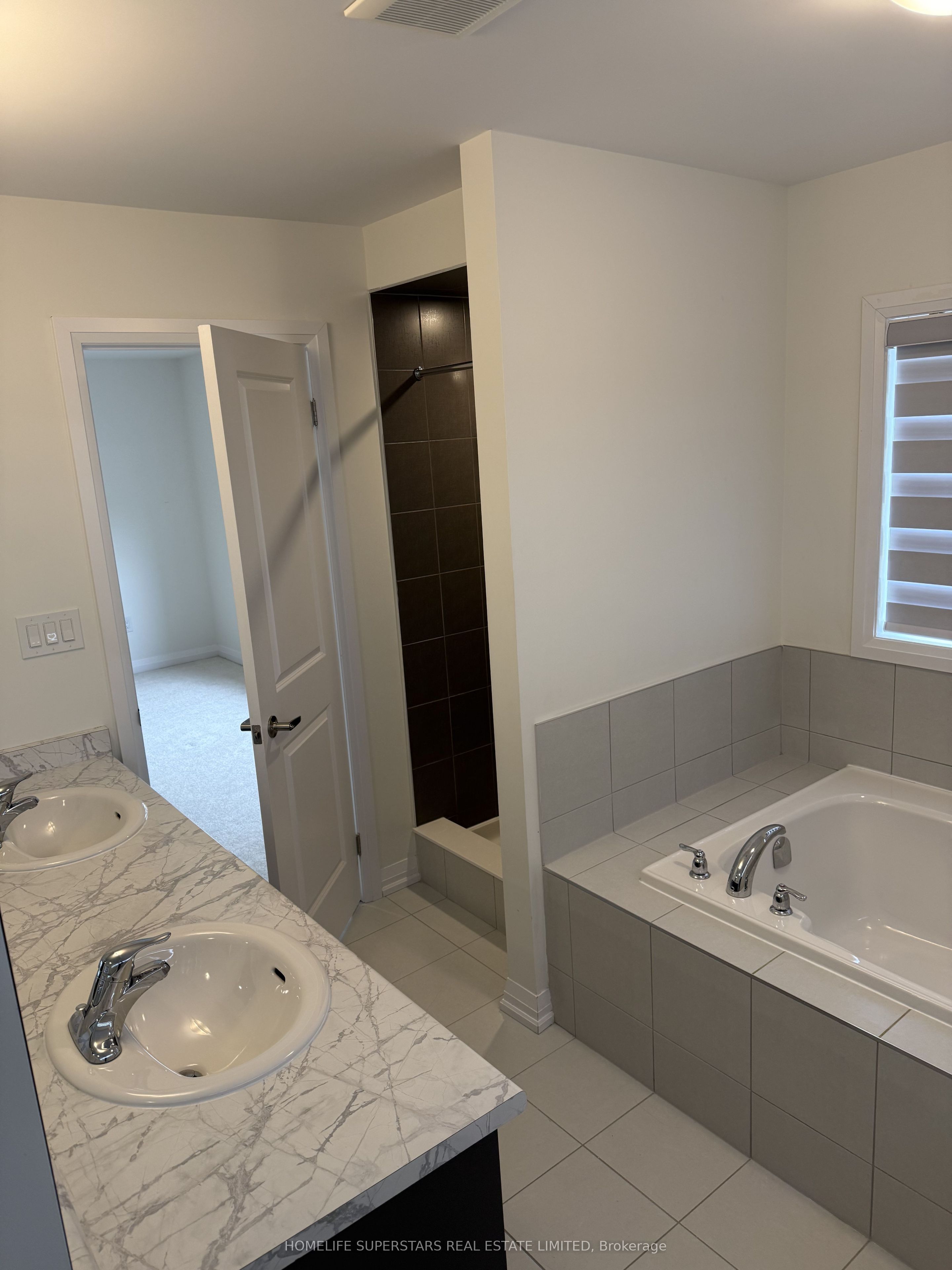 2 Stanley Avenue Property Photo 7