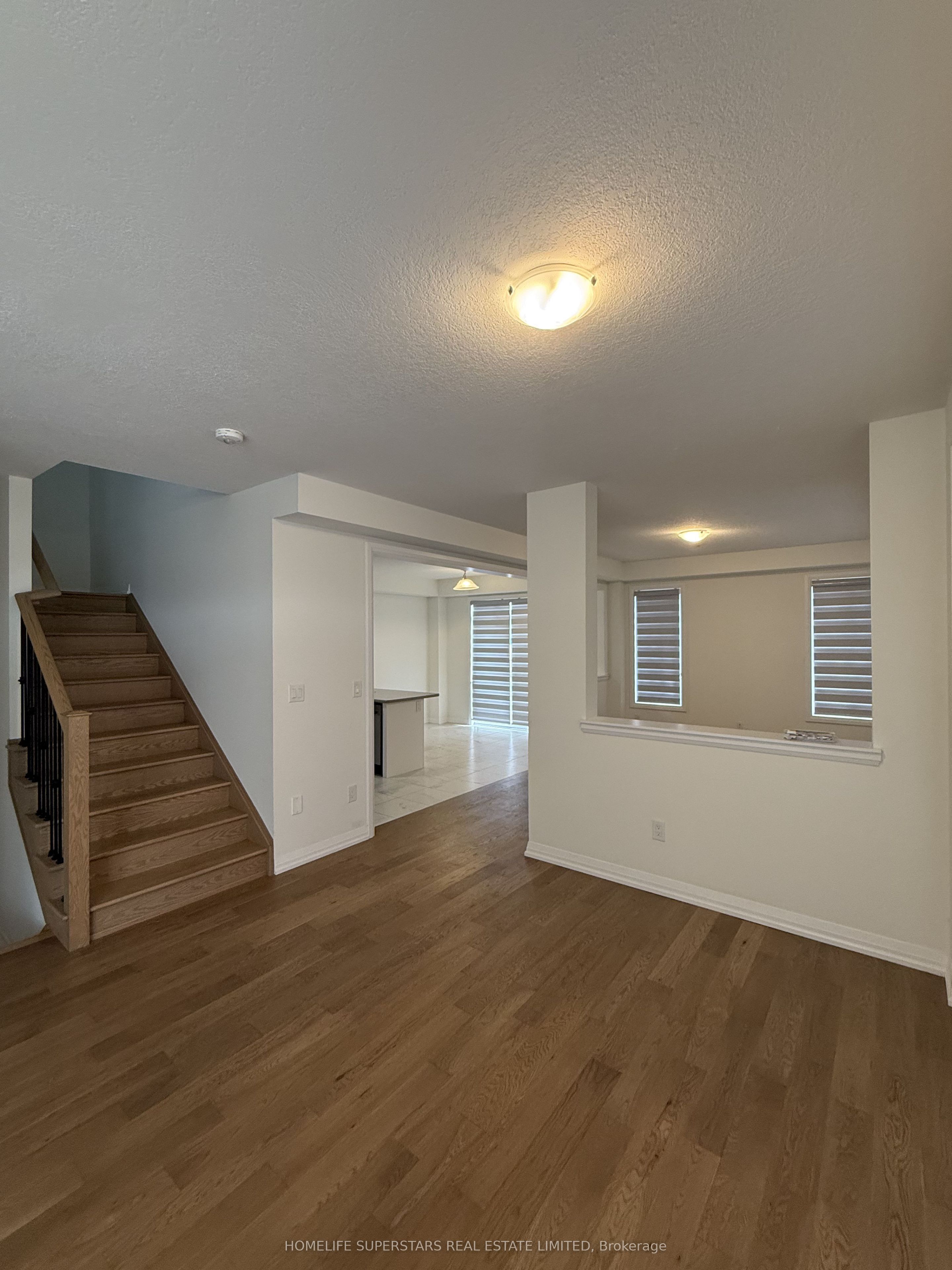 2 Stanley Avenue Property Photo 26