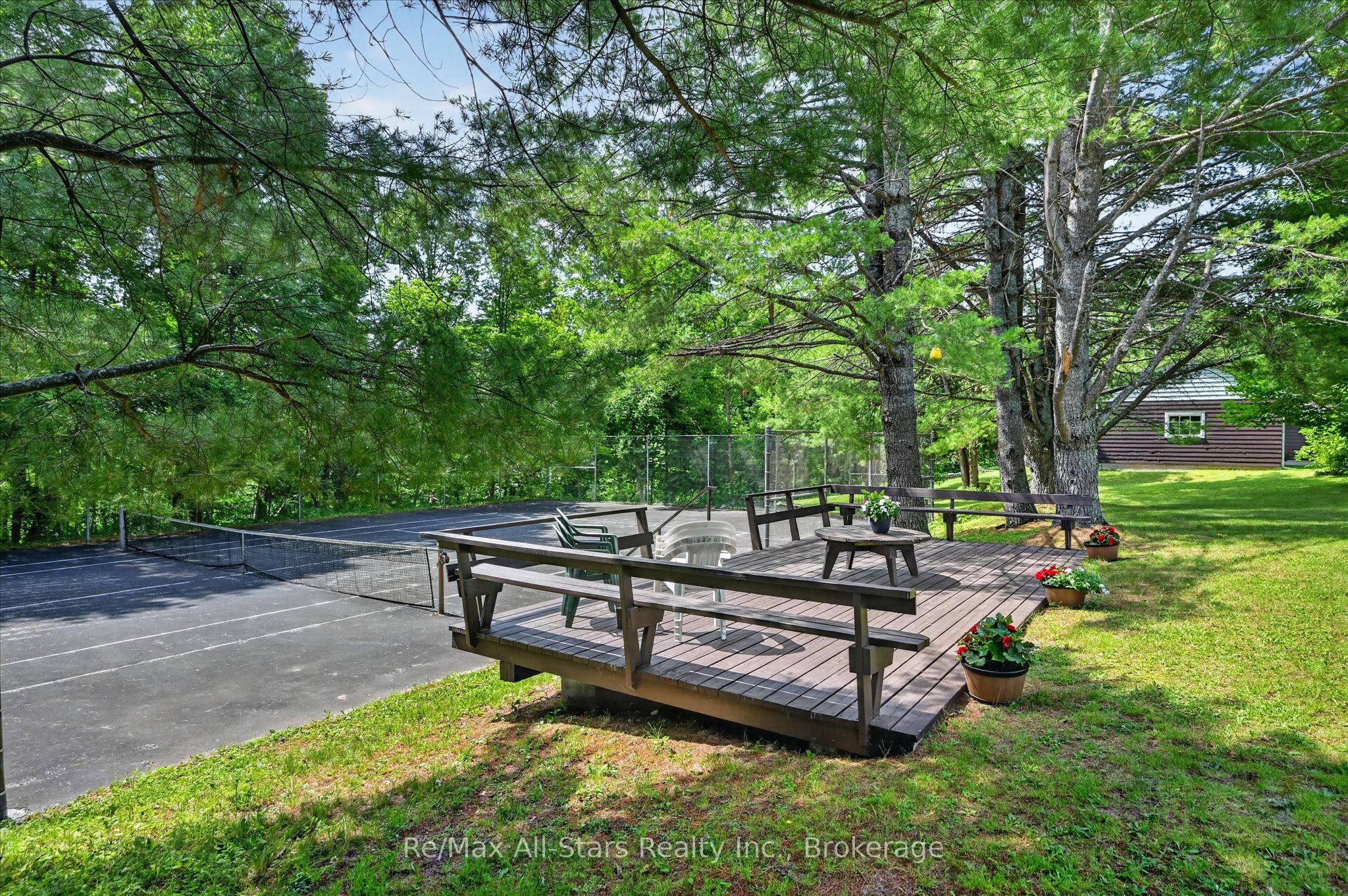 85 Grandy Road Property Photo 14