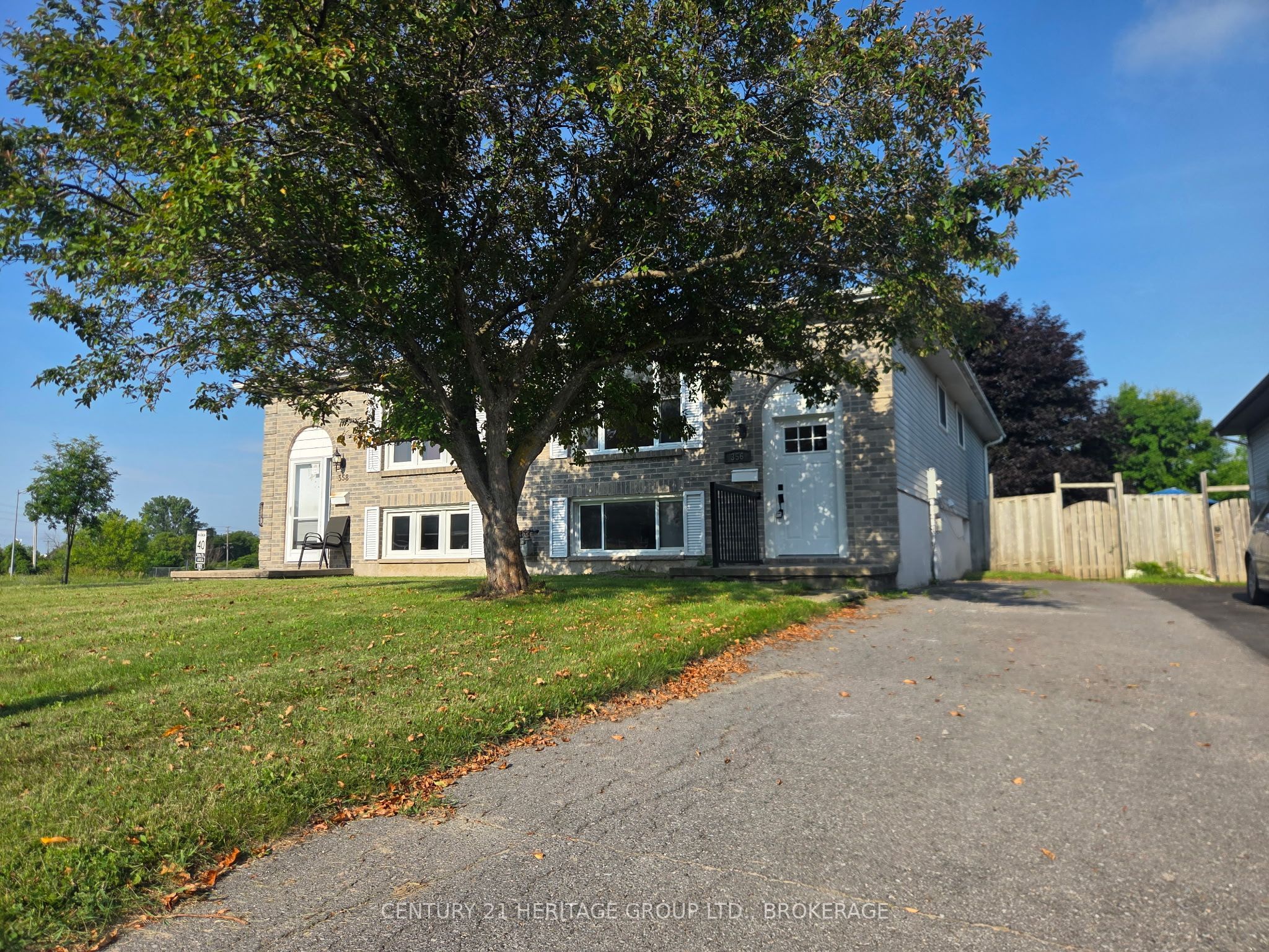 356 Owens Crescent Property Photo 1