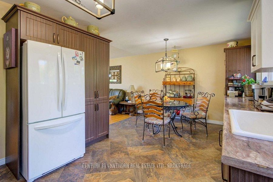 197 King Street Property Photo 25