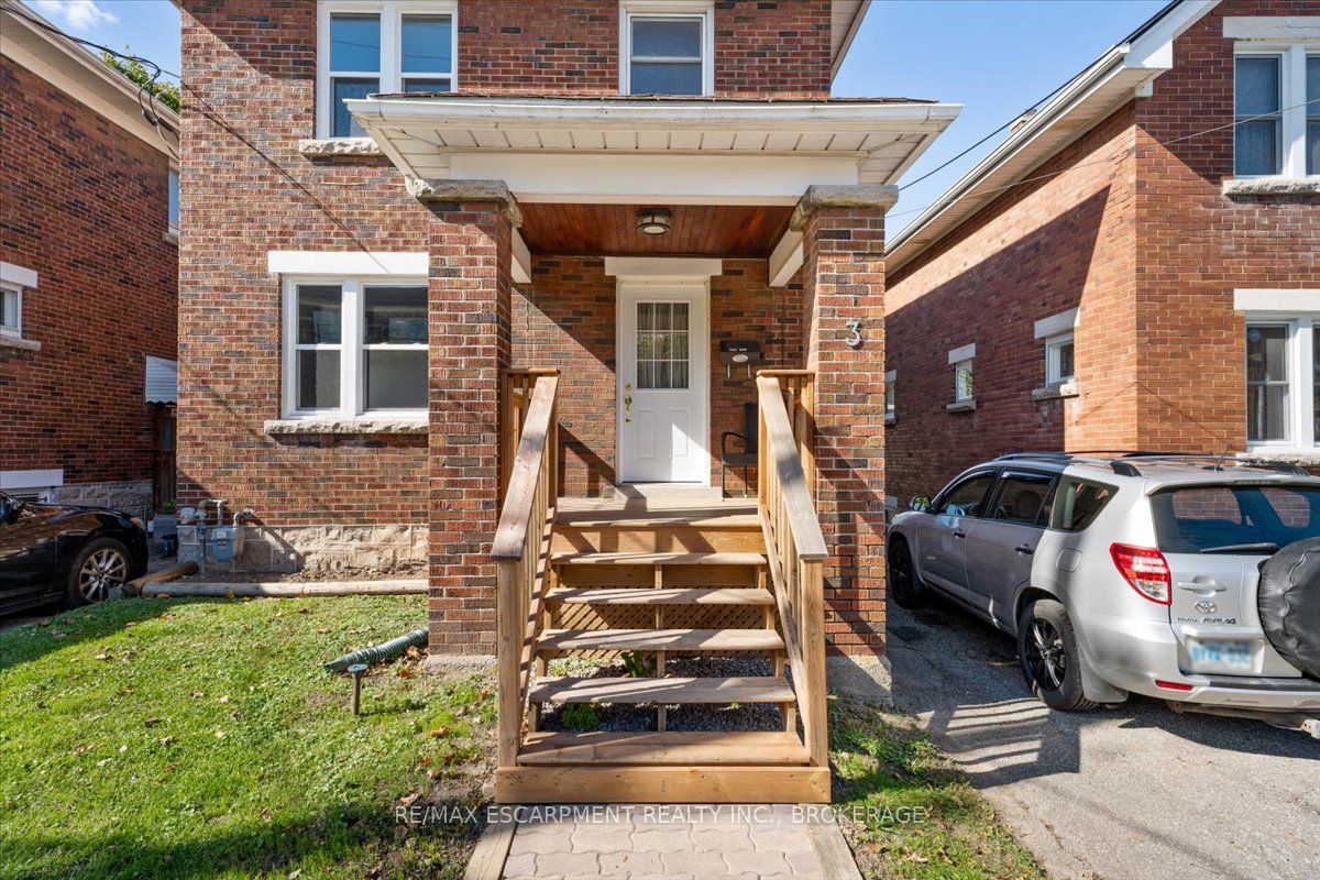 3 Carleton Street S Main Property Photo 29