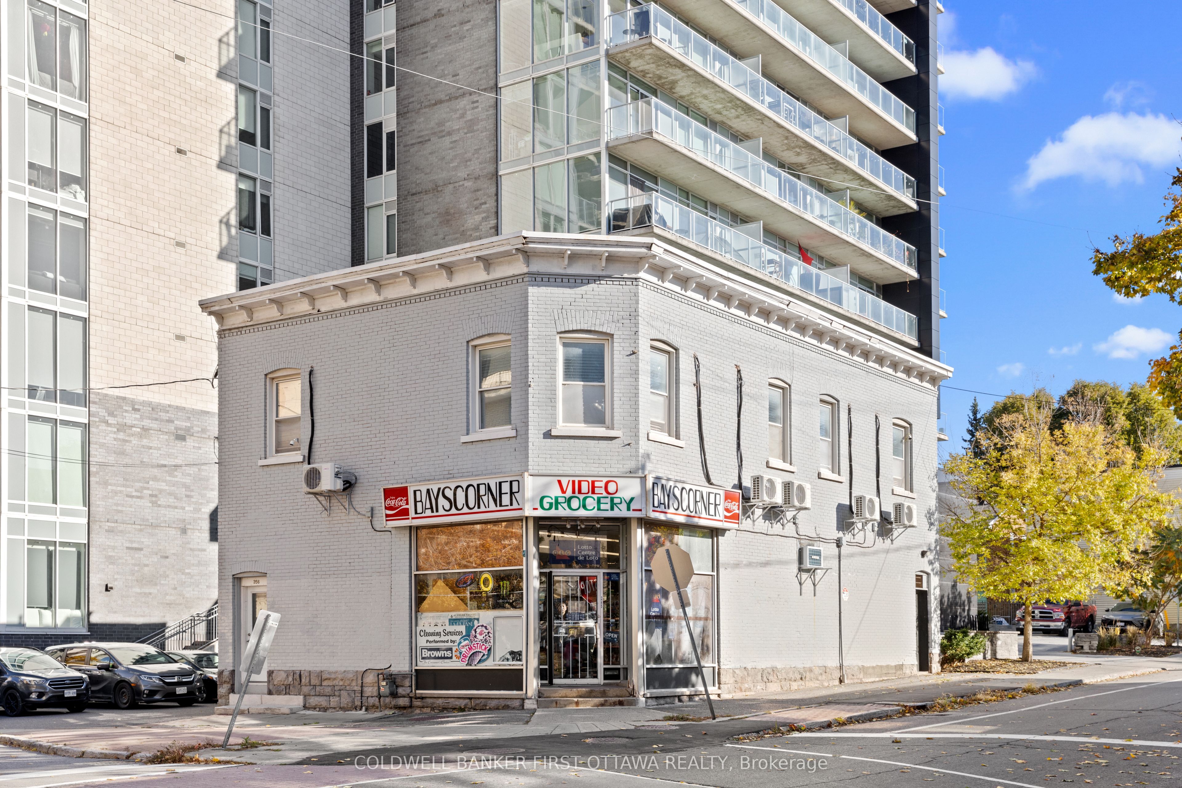 245 Bay Street Property Photo 1