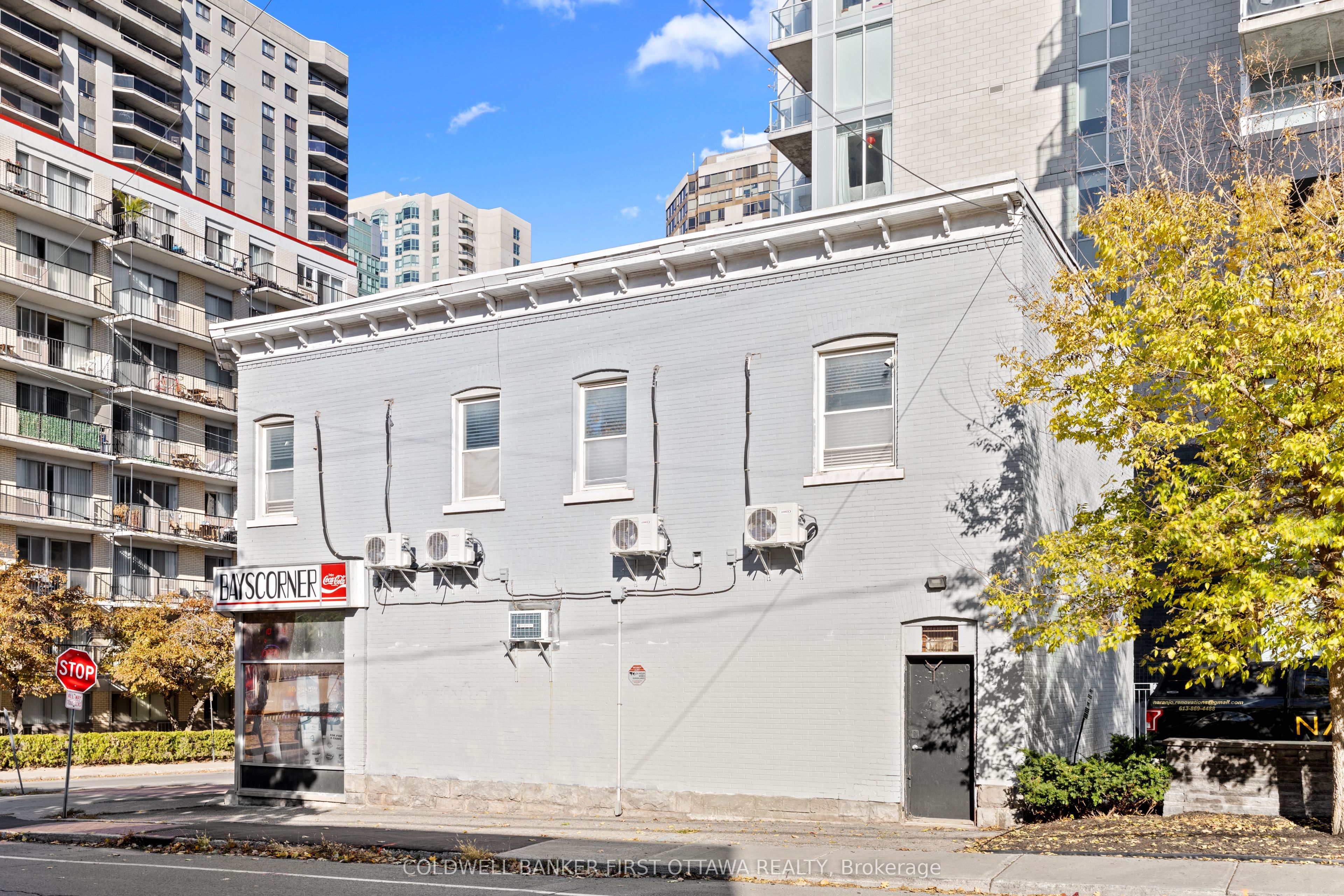 245 Bay Street Property Photo 2