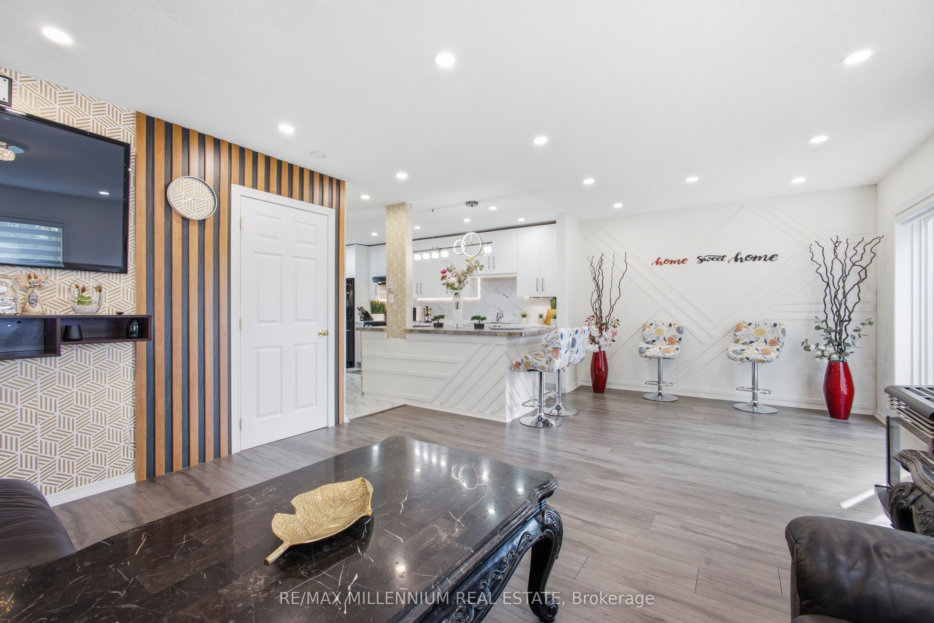 65 Scott Street 2 Property Photo 3