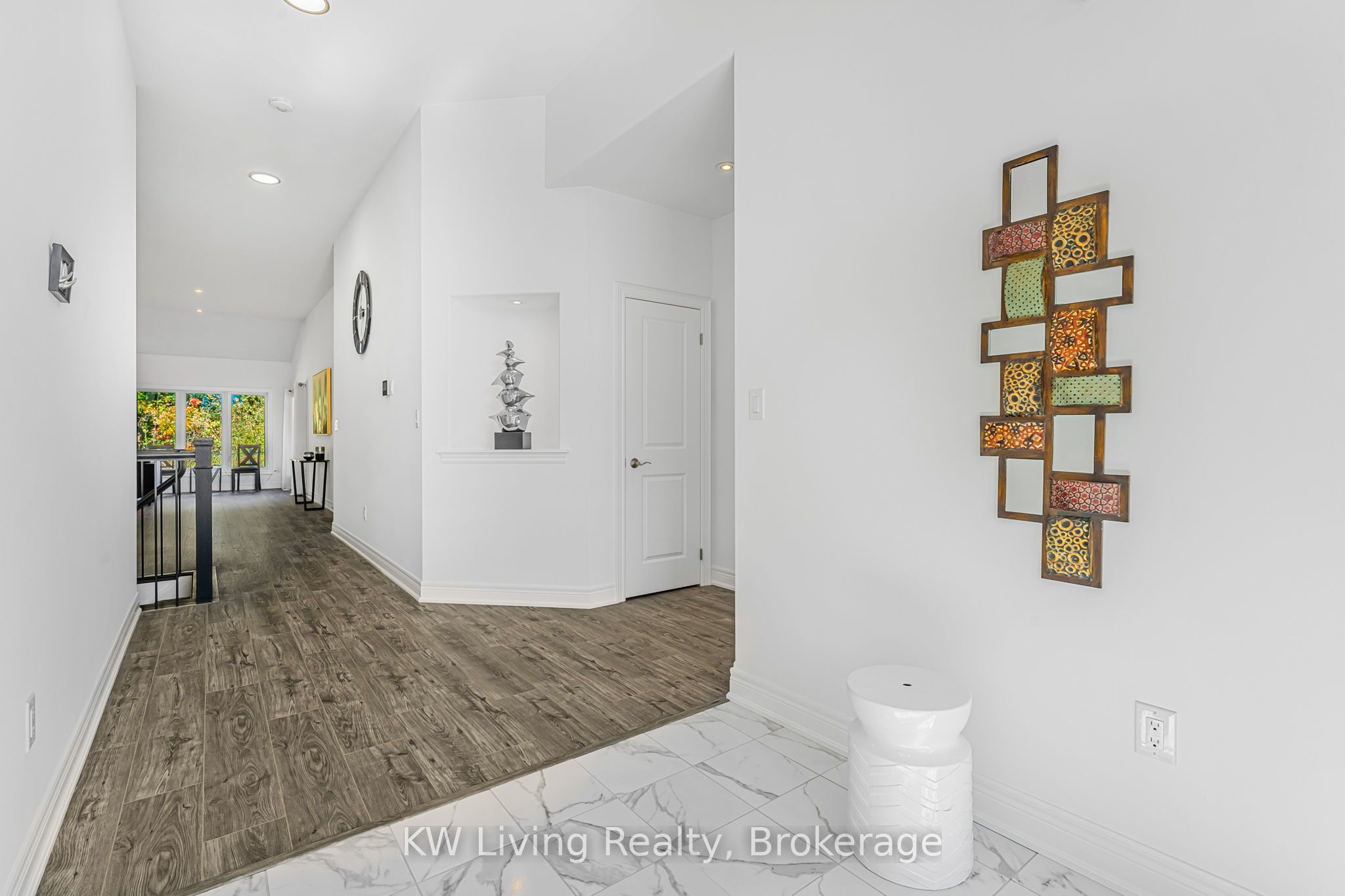 3340 Whispering Woods Trail Property Photo 4