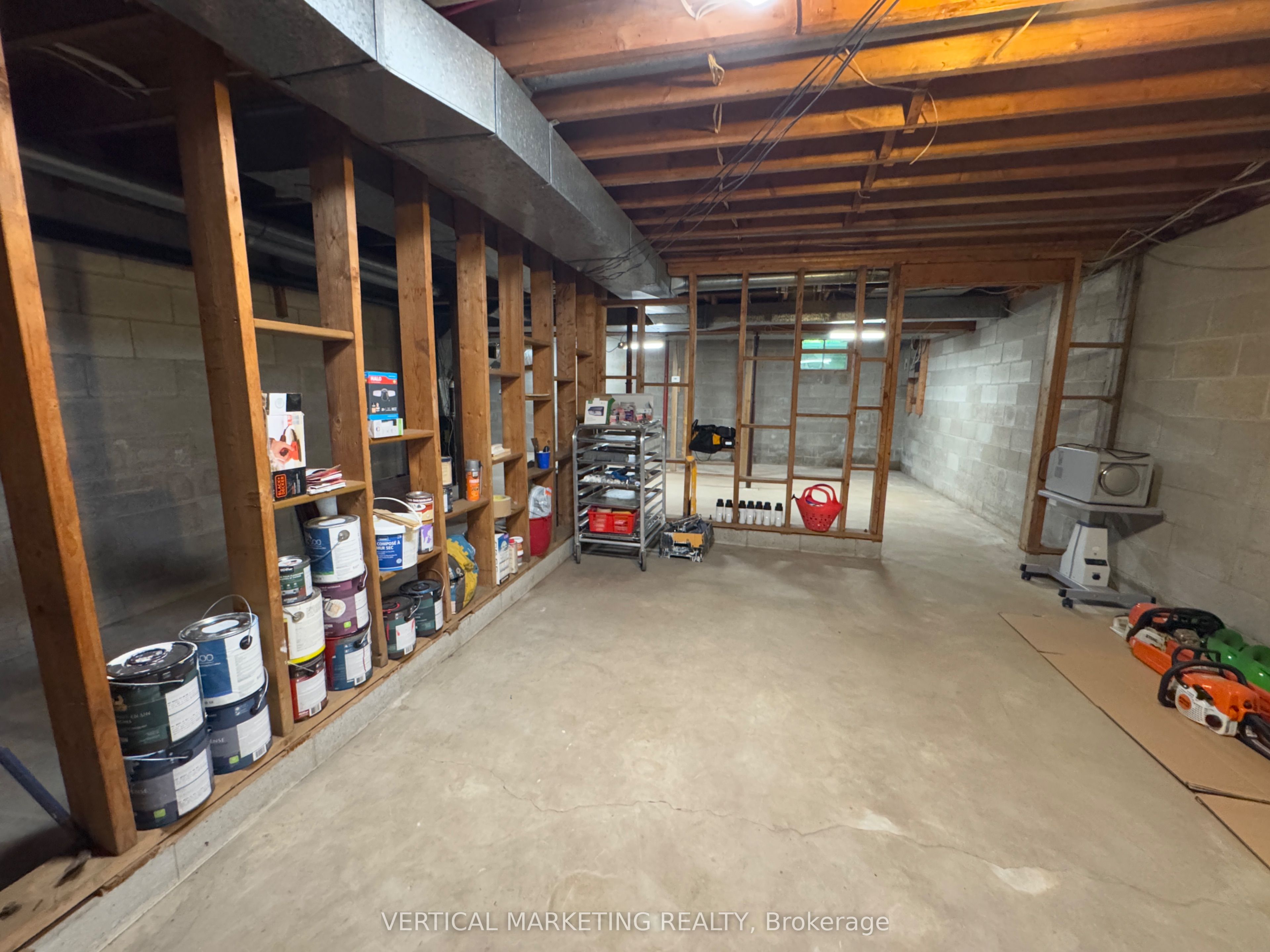 823 Relative Road Property Photo 26