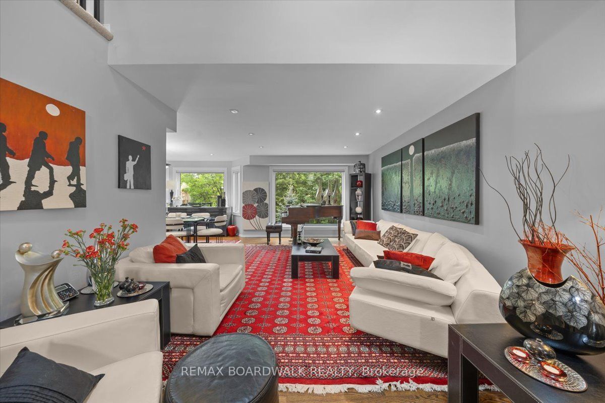 24 Hackett Street Property Photo 7