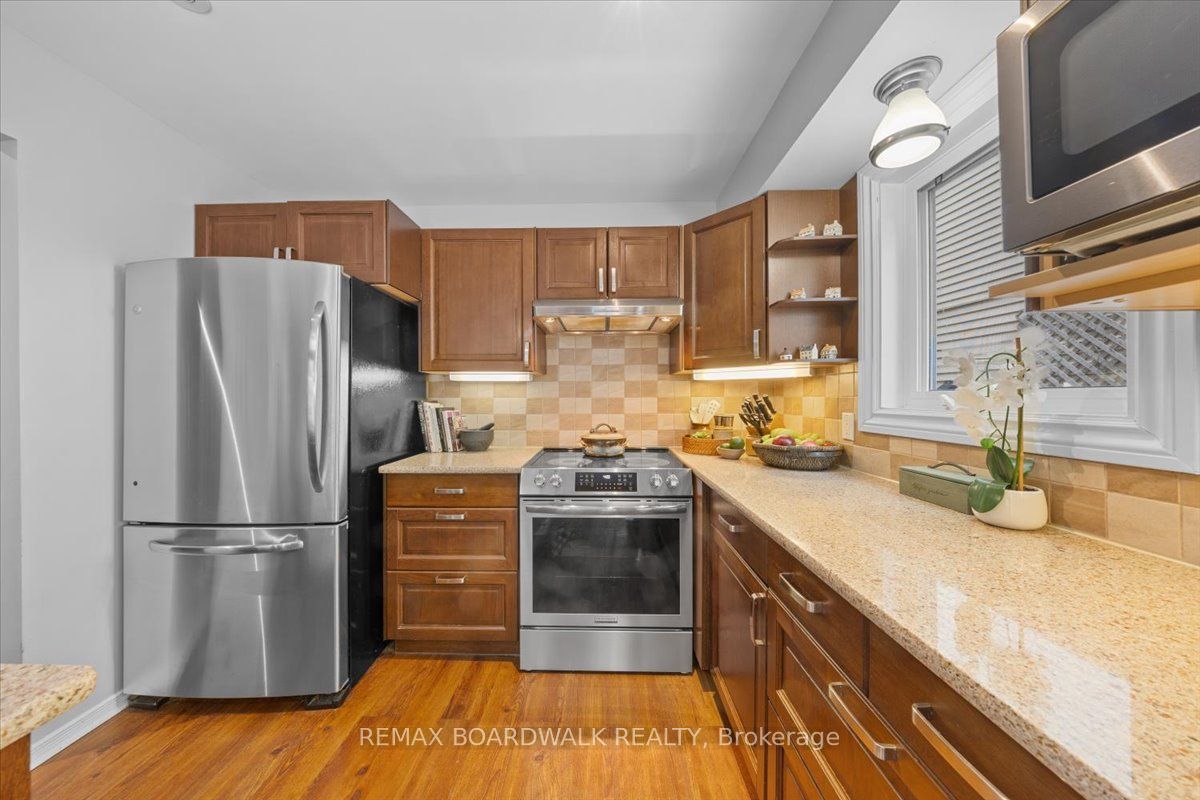 24 Hackett Street Property Photo 16