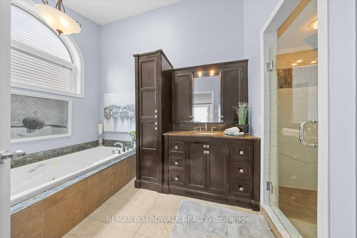 24 Hackett Street Property Photo 26