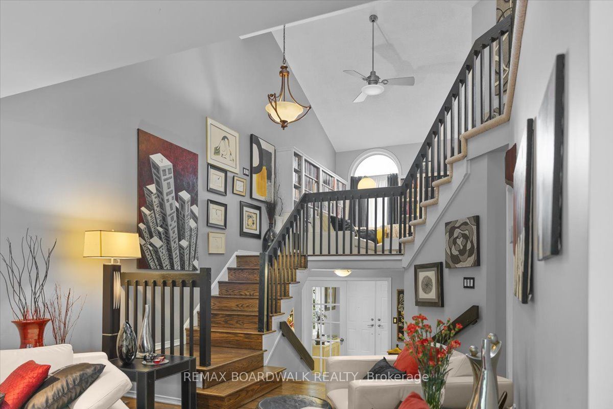 24 Hackett Street Property Photo 34
