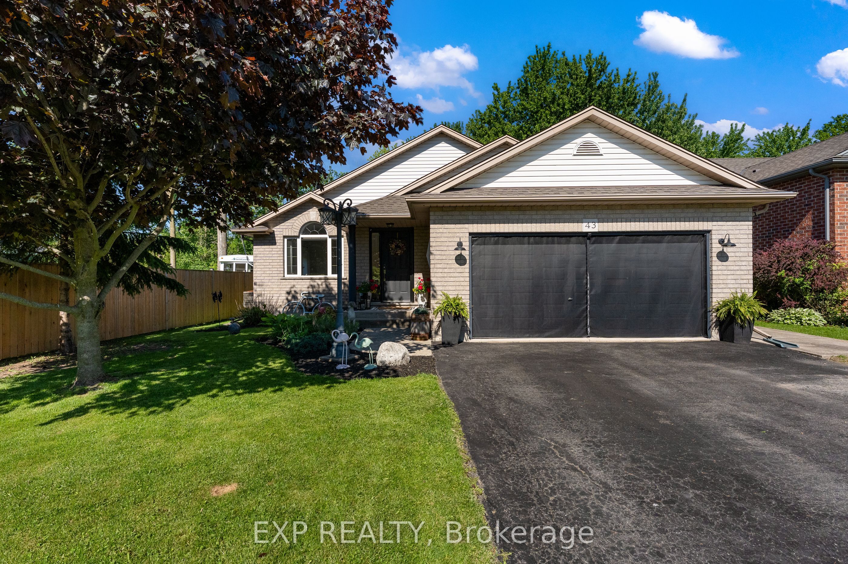 43 Thorold Avenue Property Photo 1