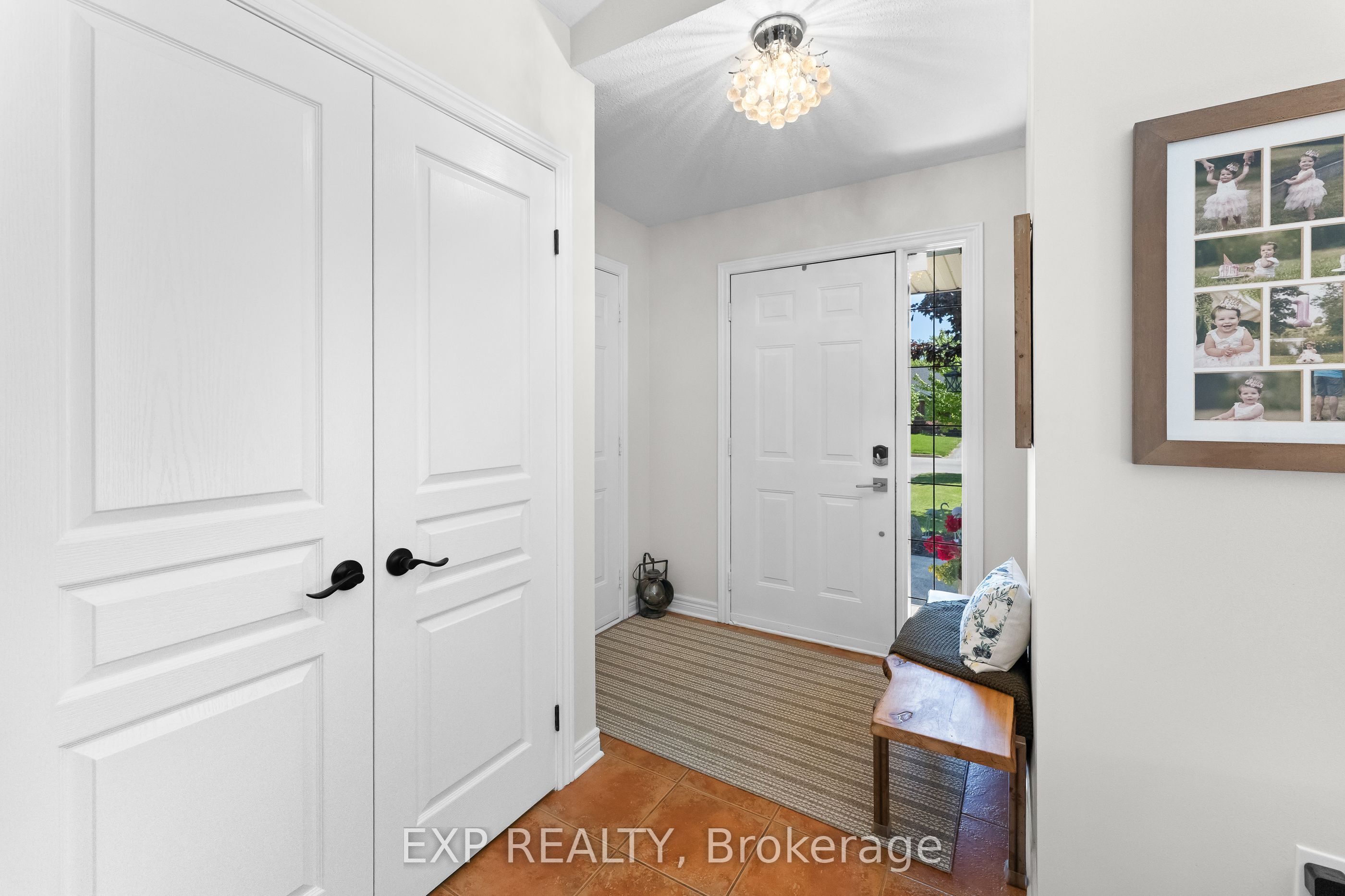 43 Thorold Avenue Property Photo 6