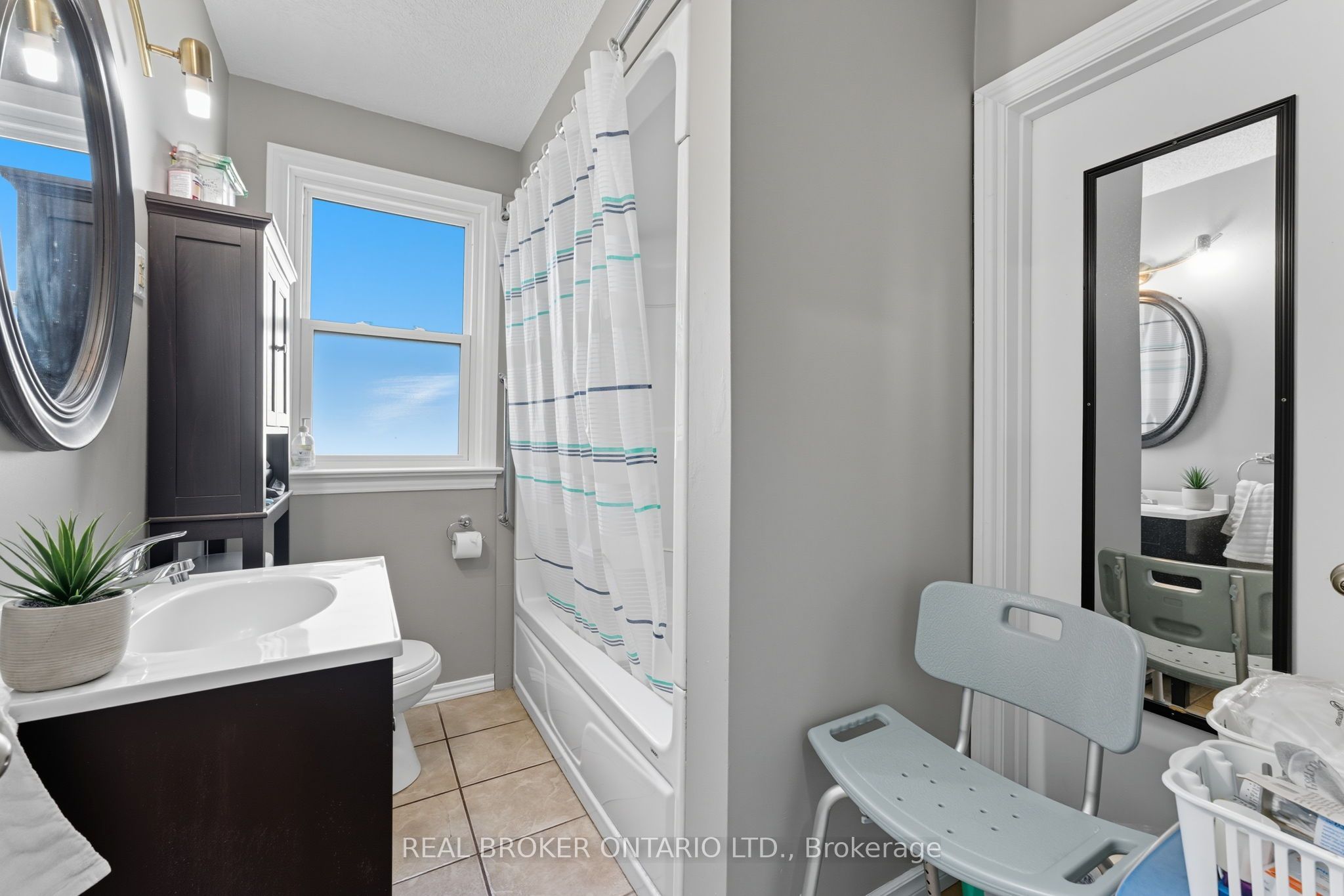 36 Gibson Drive Property Photo 11