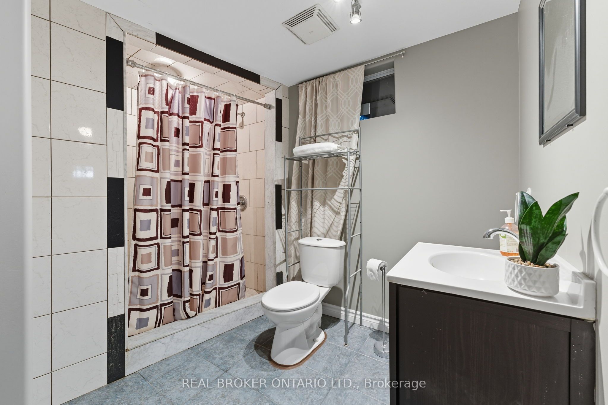 36 Gibson Drive Property Photo 23