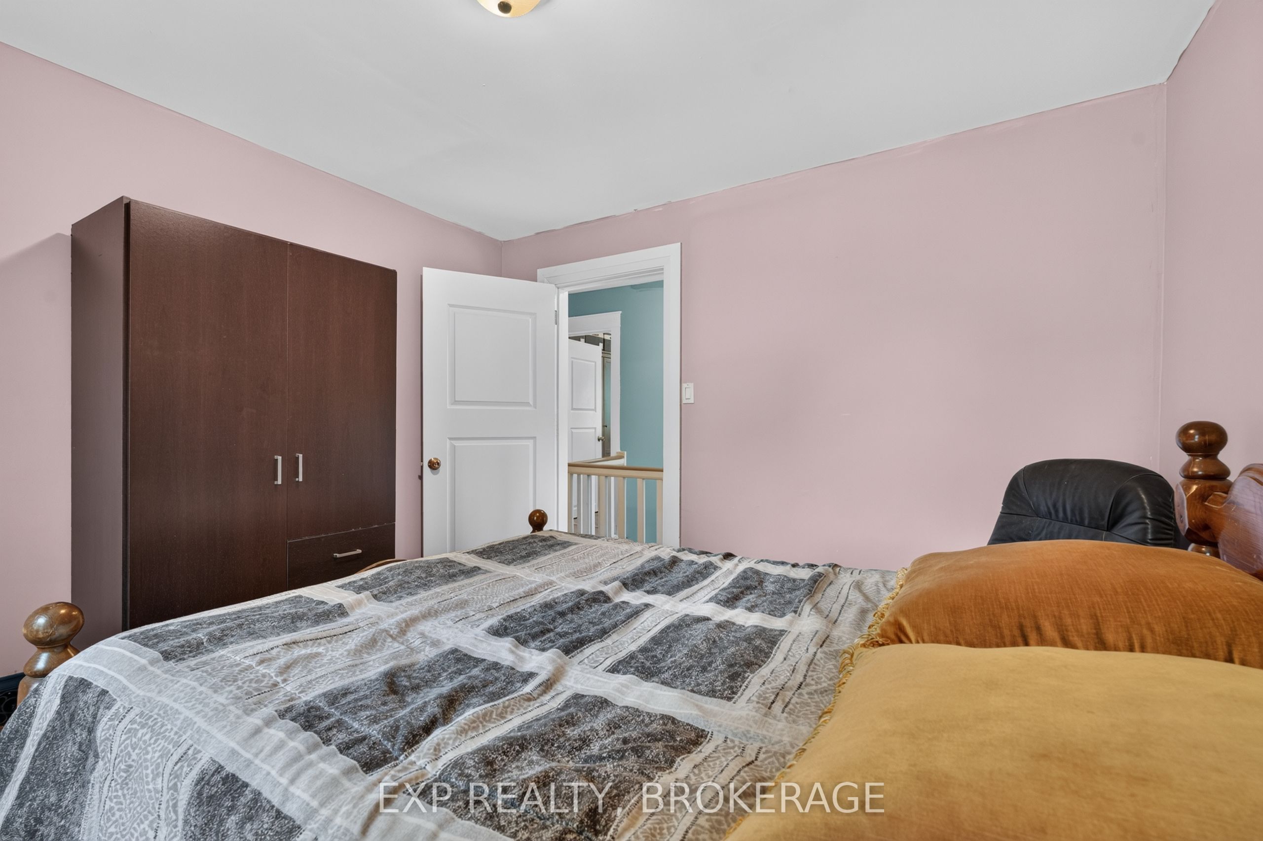 5105 Battersea Road Property Photo 24