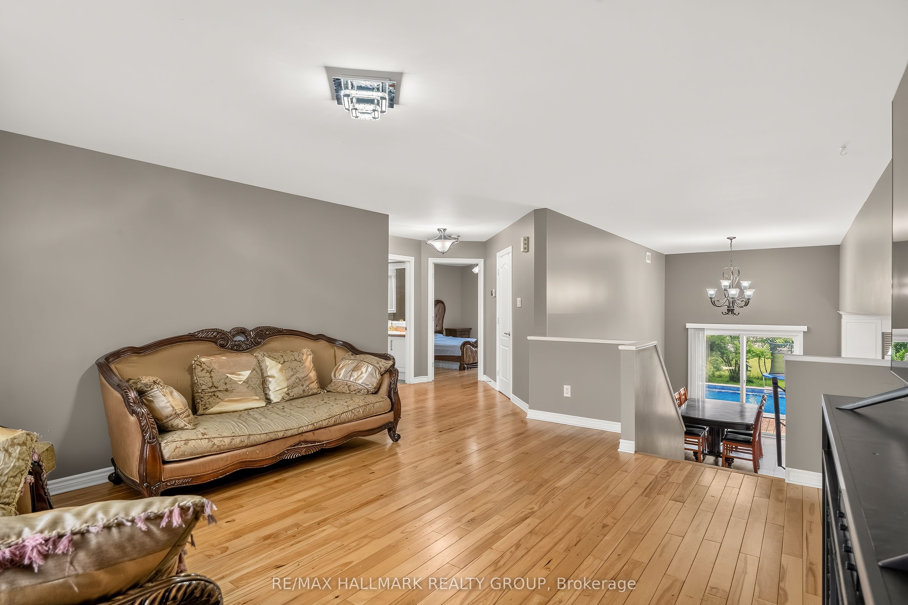 4300 Schell Street Property Photo 18