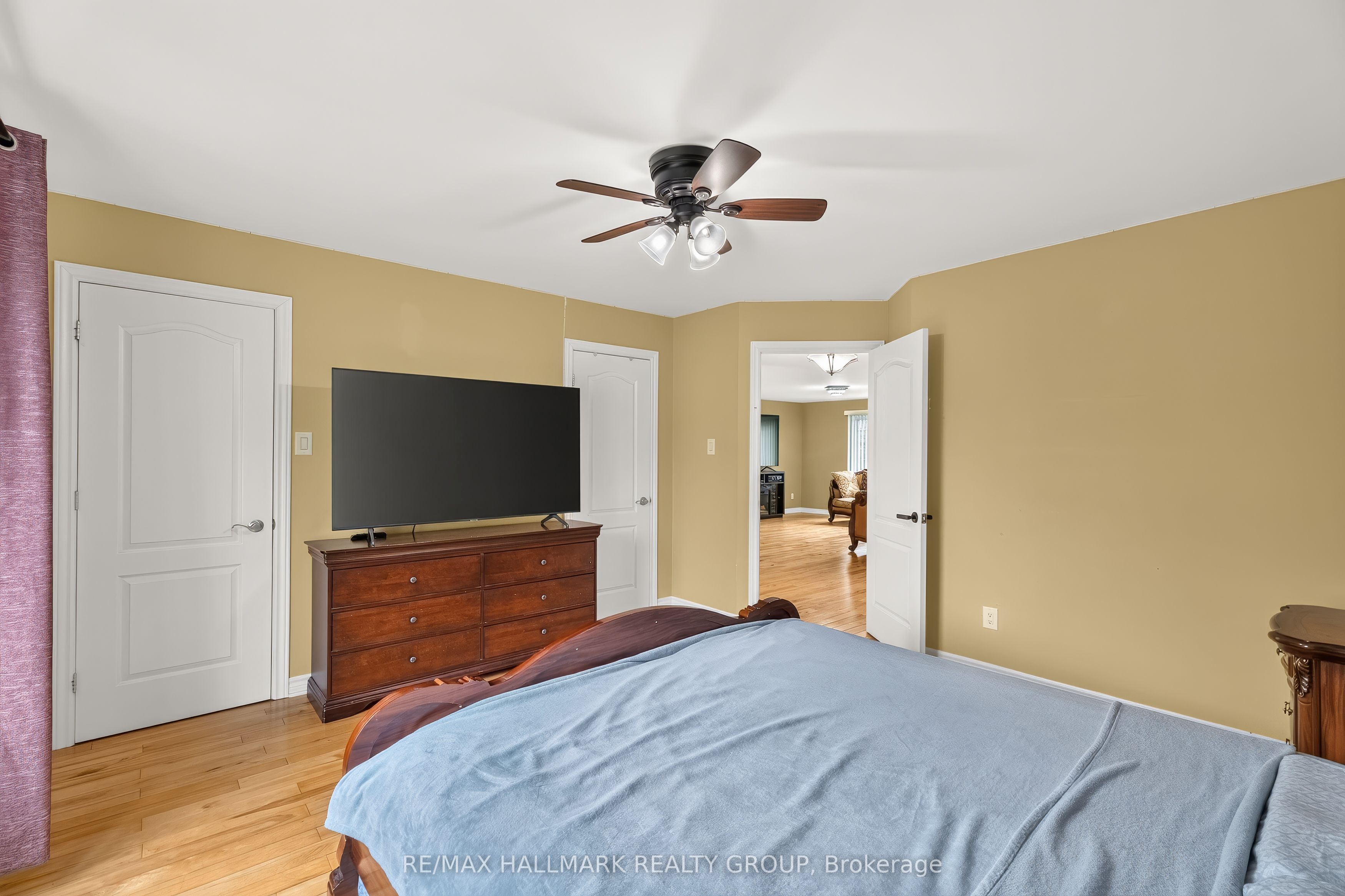 4300 Schell Street Property Photo 21