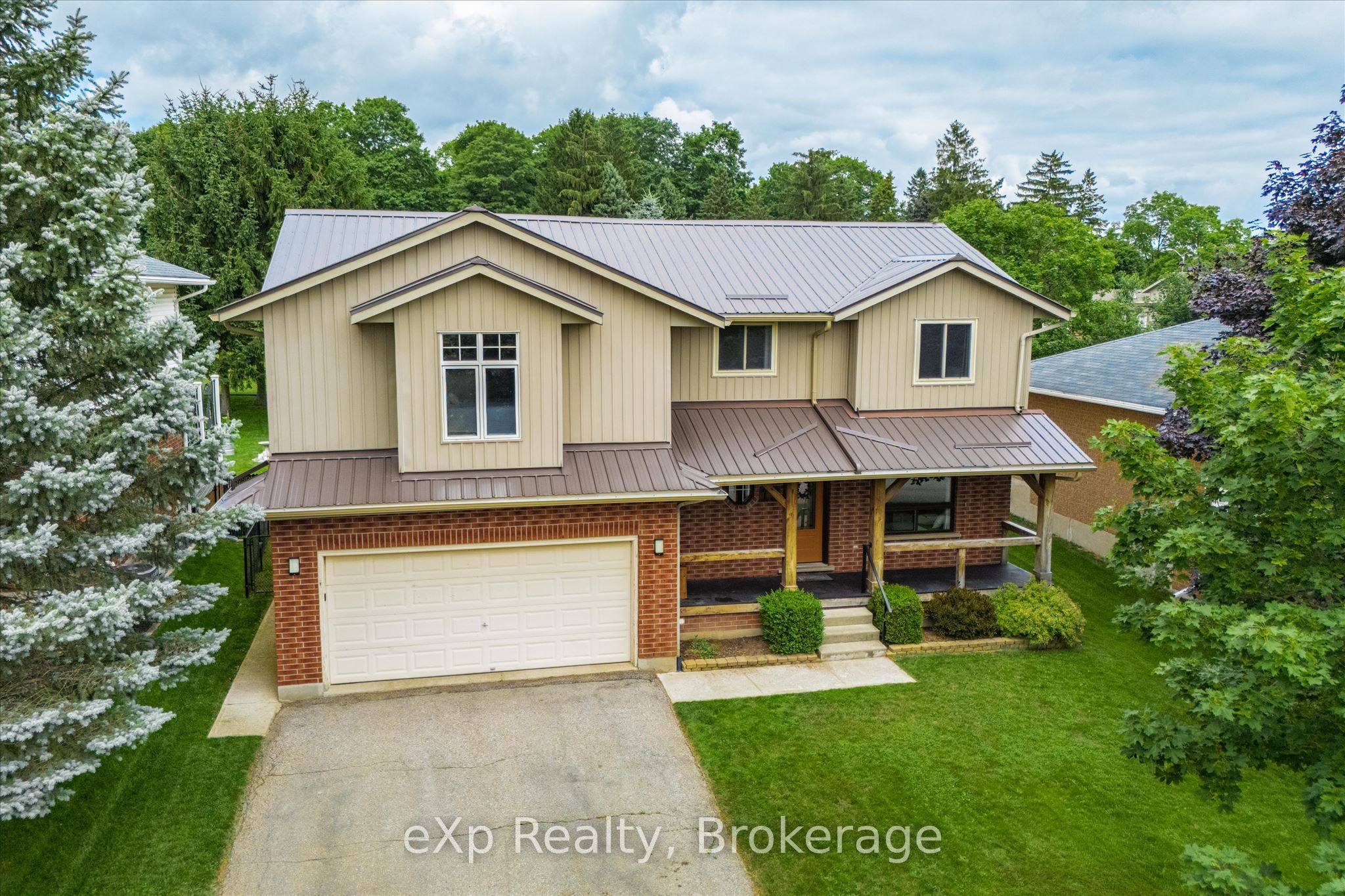 19 Keating Drive Property Photo 2