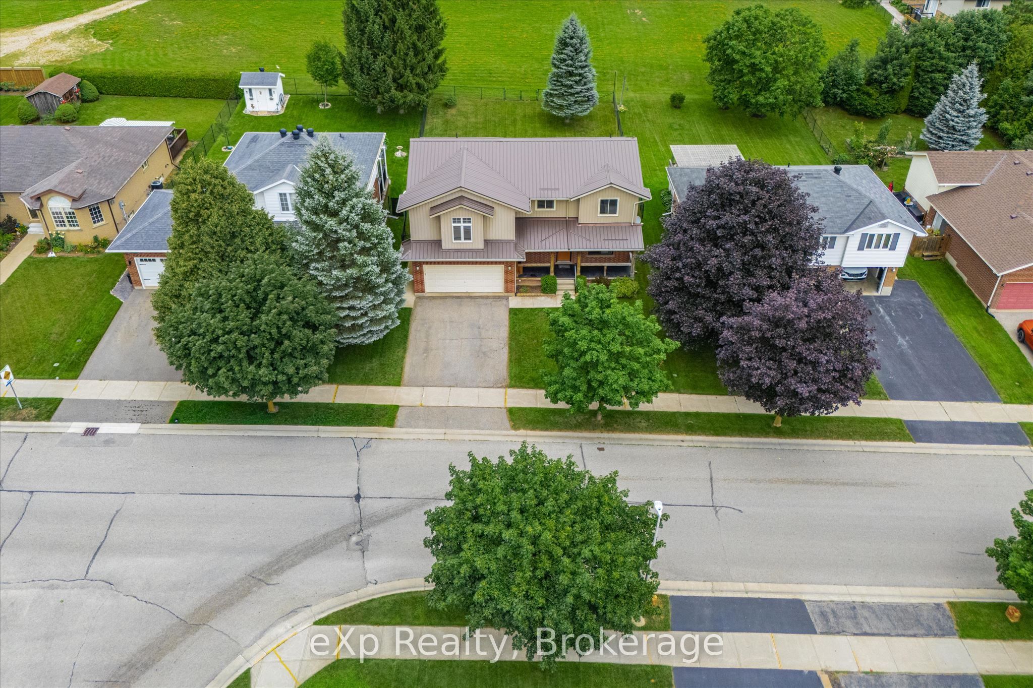 19 Keating Drive Property Photo 3