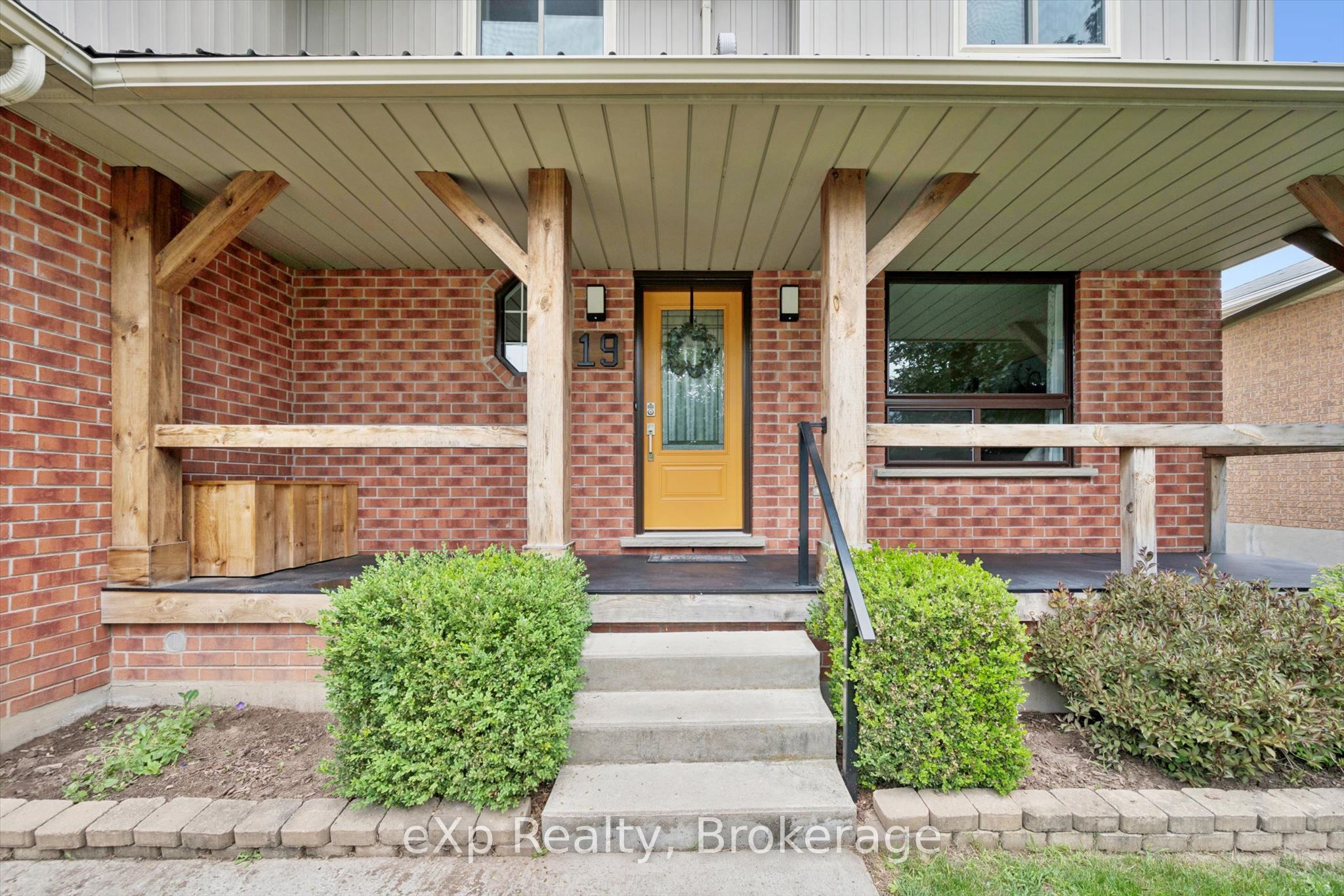 19 Keating Drive Property Photo 6