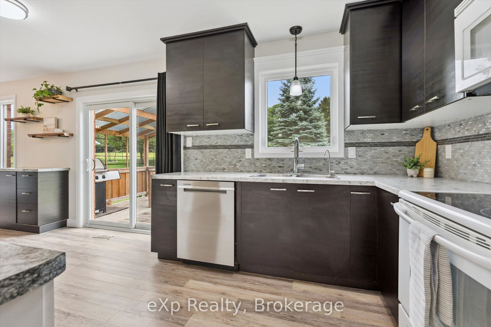 19 Keating Drive Property Photo 15