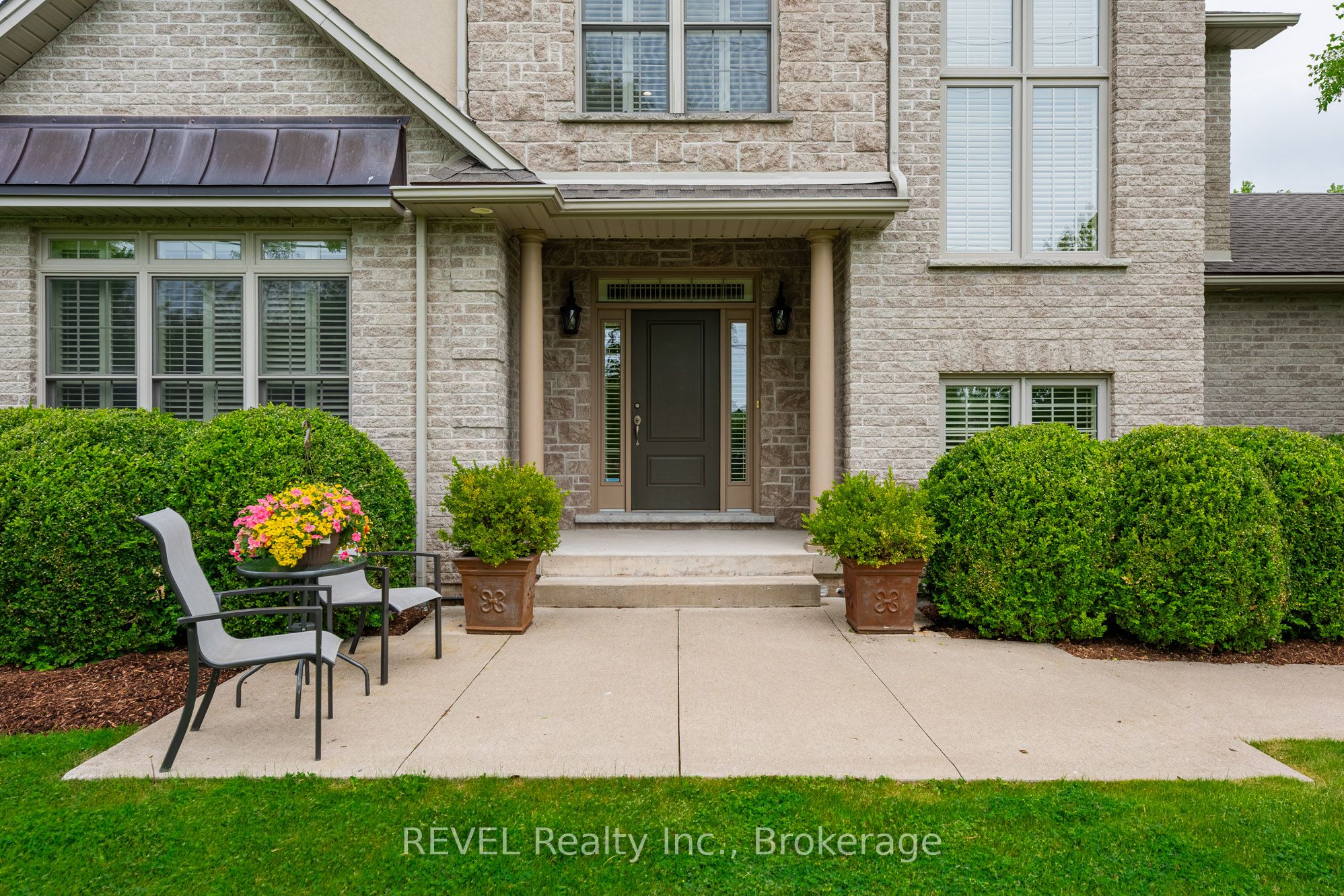 3250 Thunder Bay Road Property Photo 5