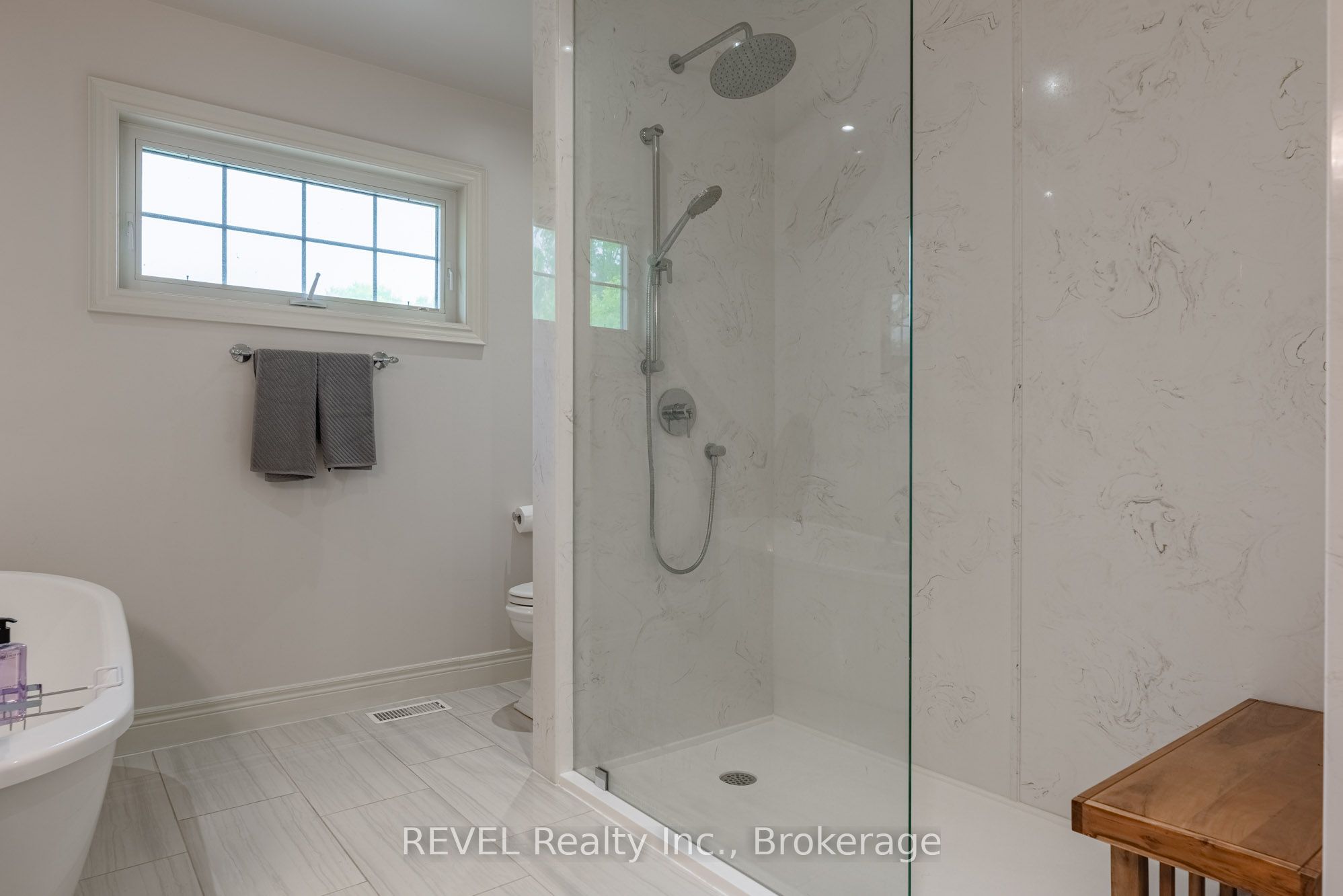 3250 Thunder Bay Road Property Photo 28