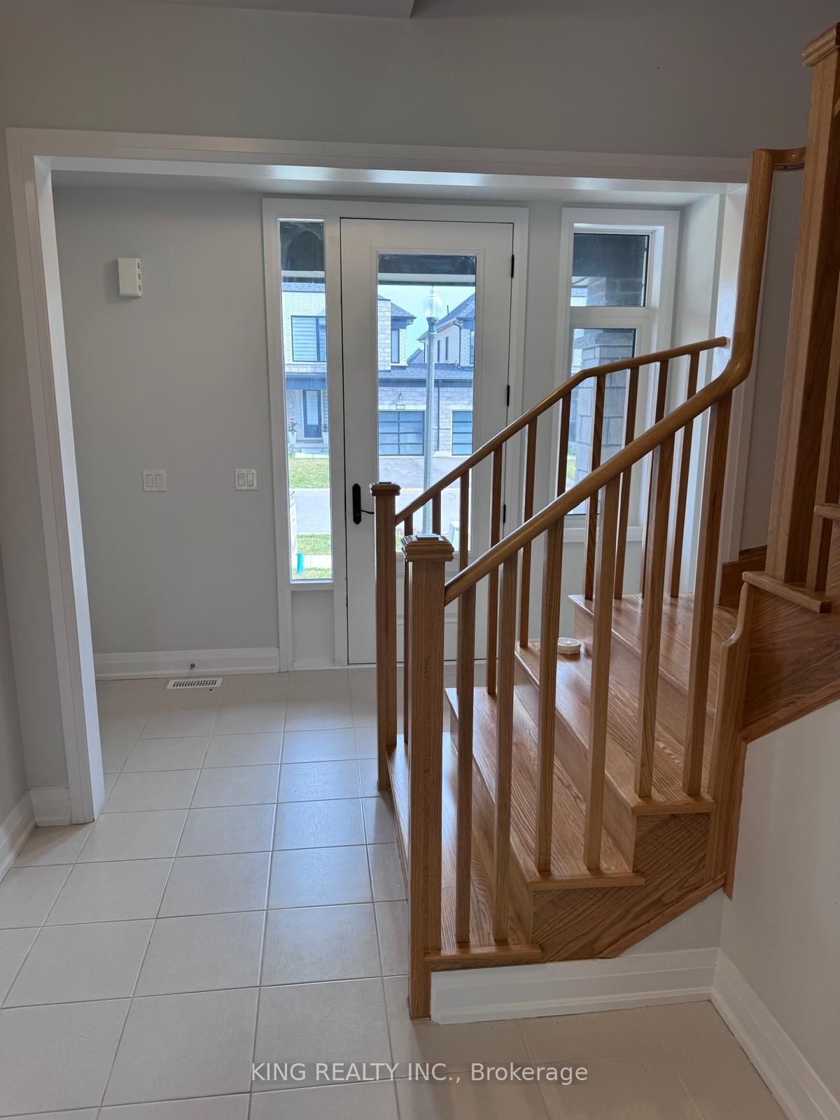 141 Cole Terrace Property Photo 3