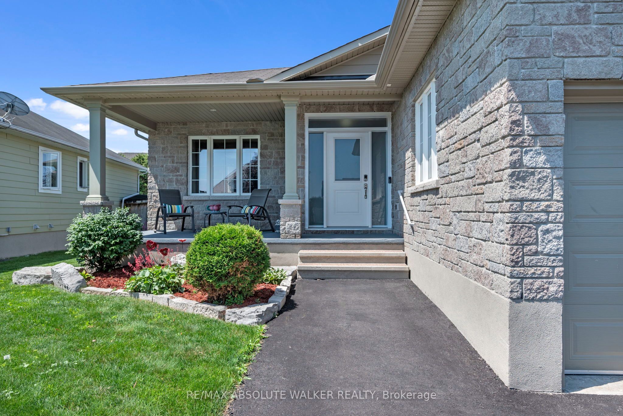 8 Settlement Lane Property Photo 3