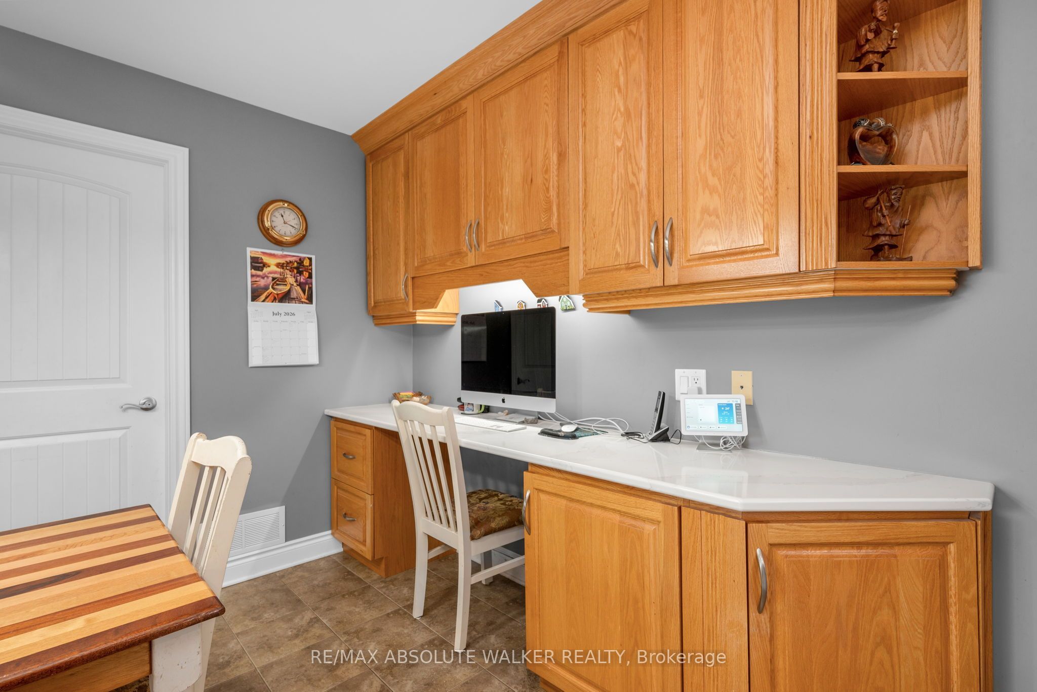 8 Settlement Lane Property Photo 16
