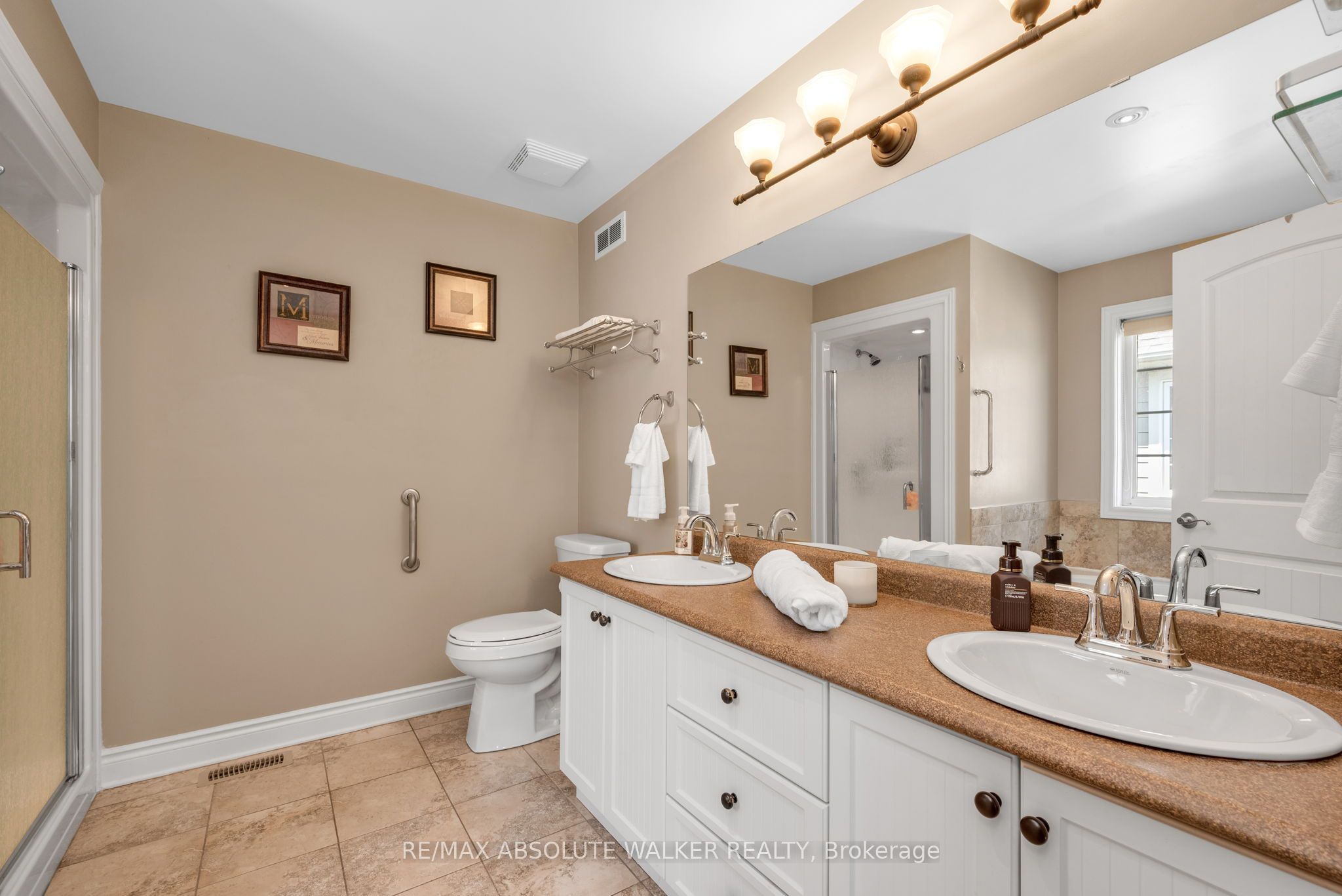 8 Settlement Lane Property Photo 18