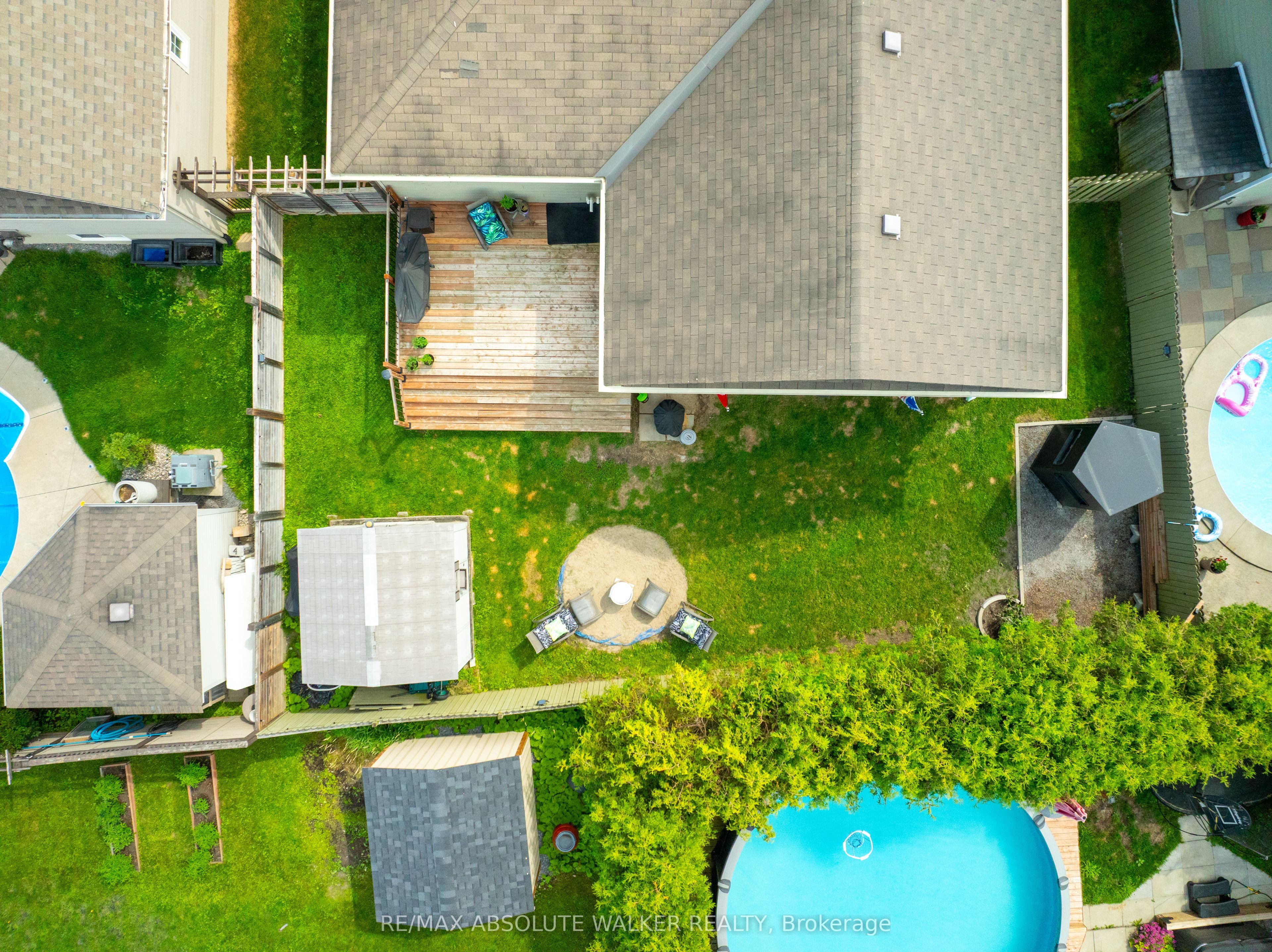 8 Settlement Lane Property Photo 36