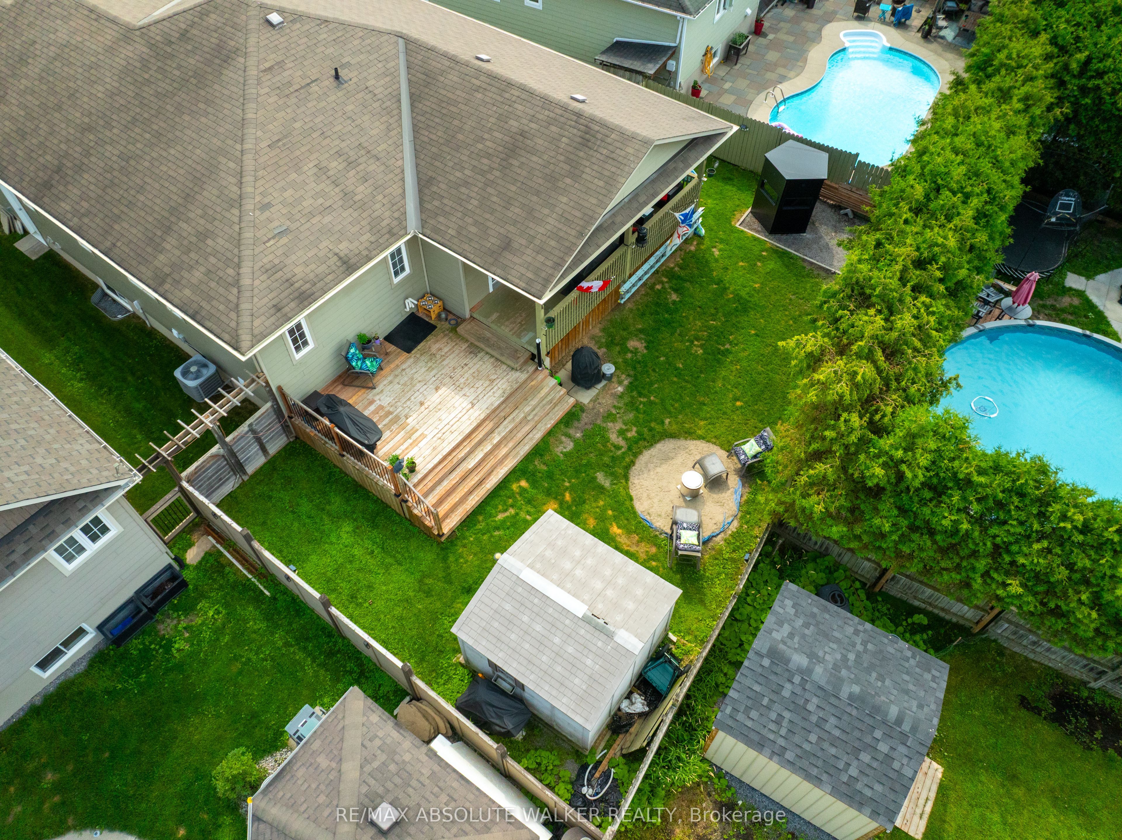 8 Settlement Lane Property Photo 37