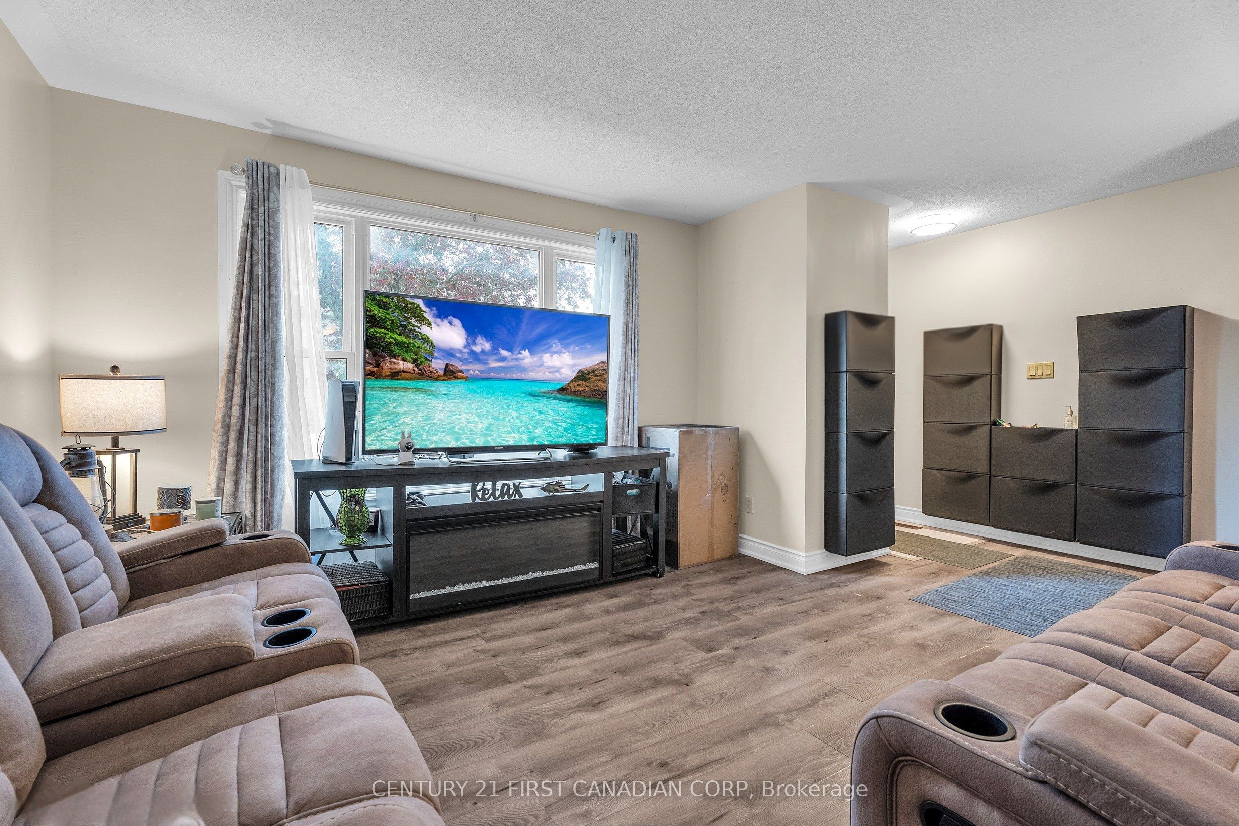 22 Denlaw Road Property Photo 7