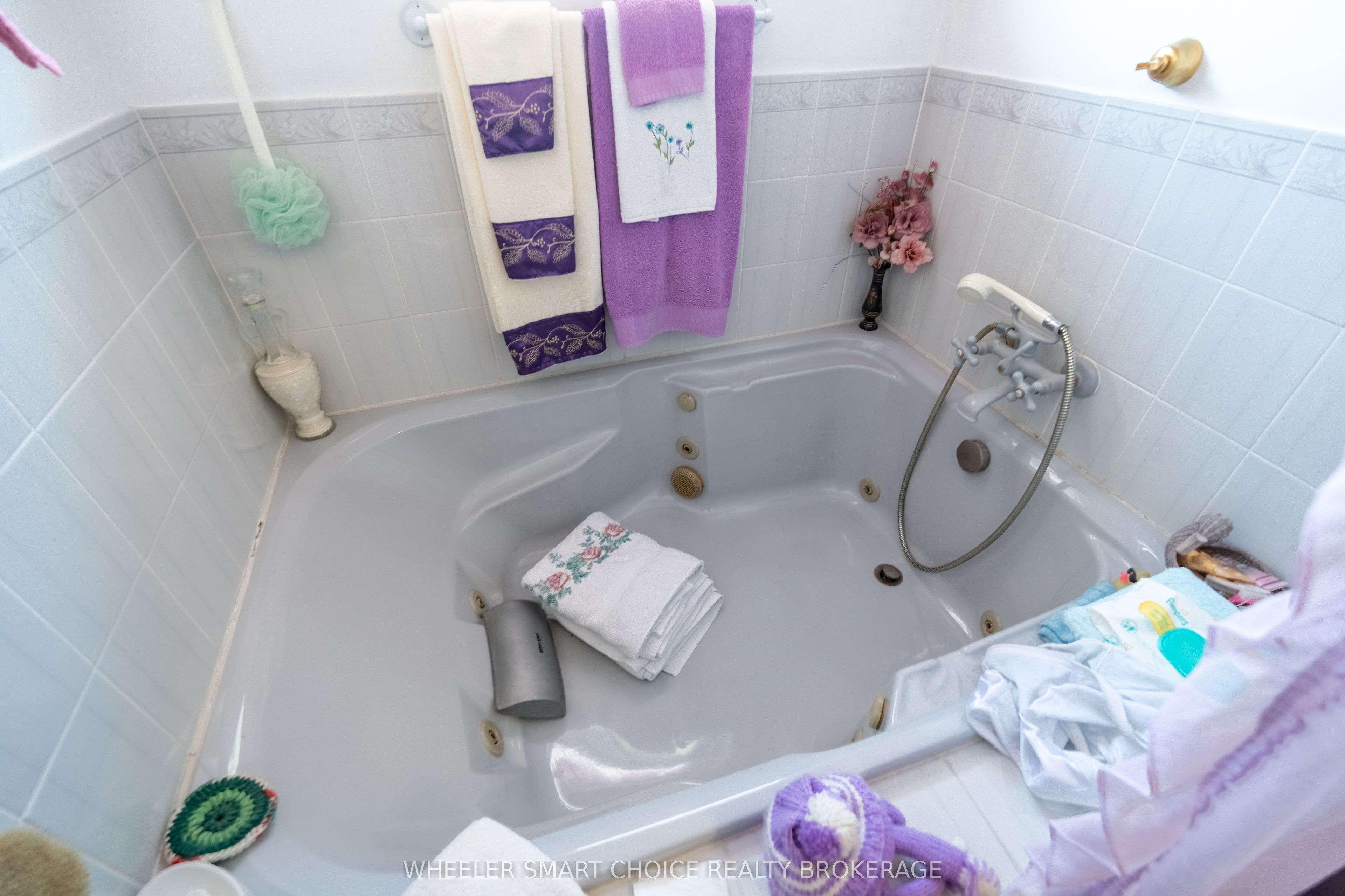 542 Anthony Street Property Photo 11