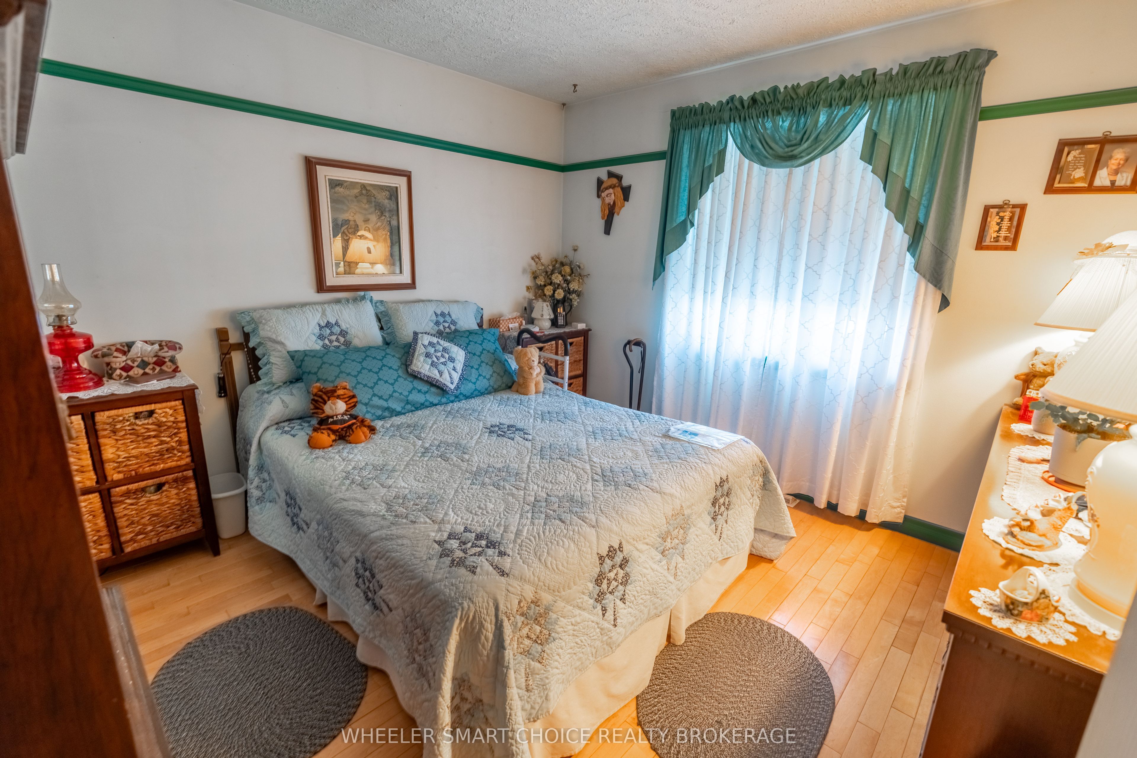 542 Anthony Street Property Photo 12