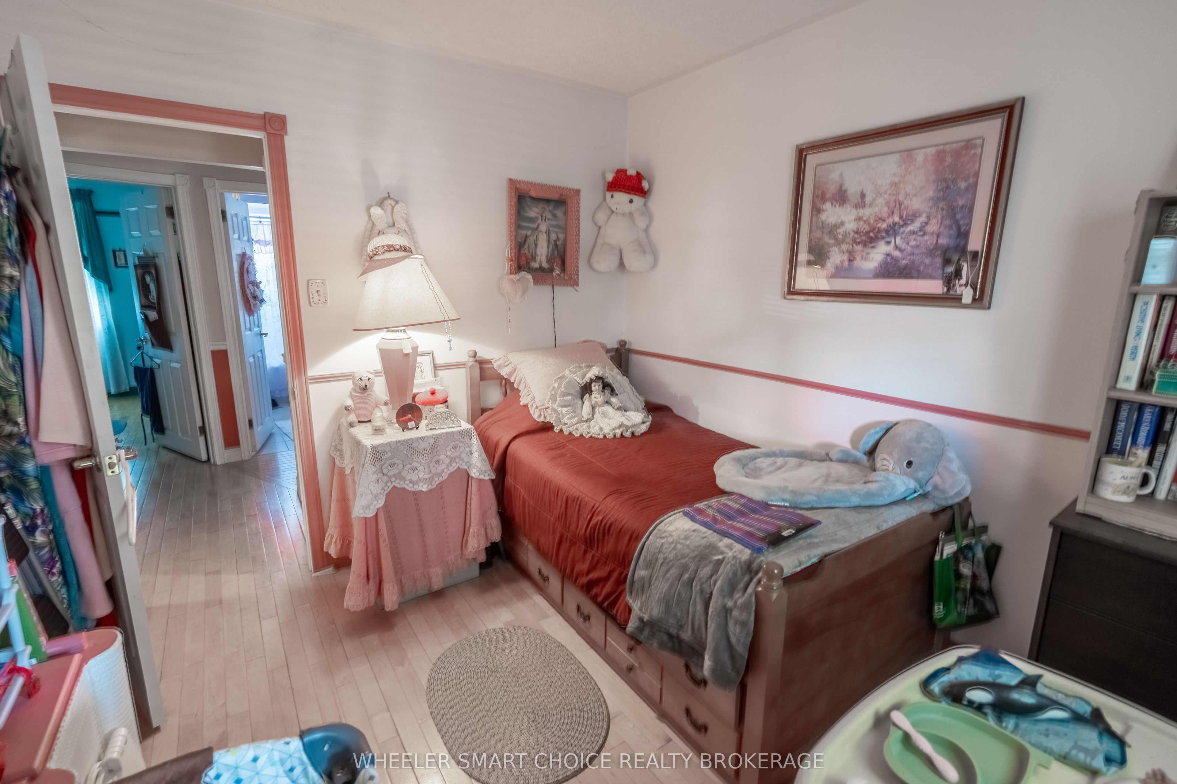 542 Anthony Street Property Photo 13