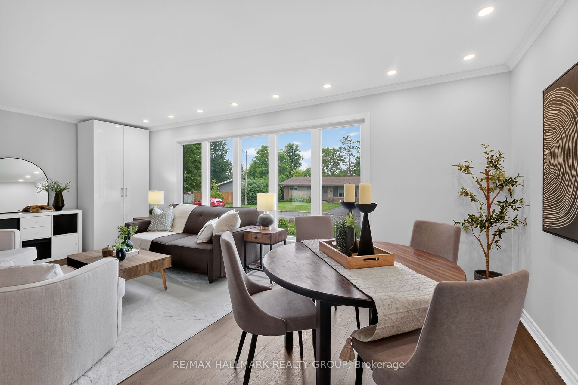 2160 Lambeth Walk Property Photo 8