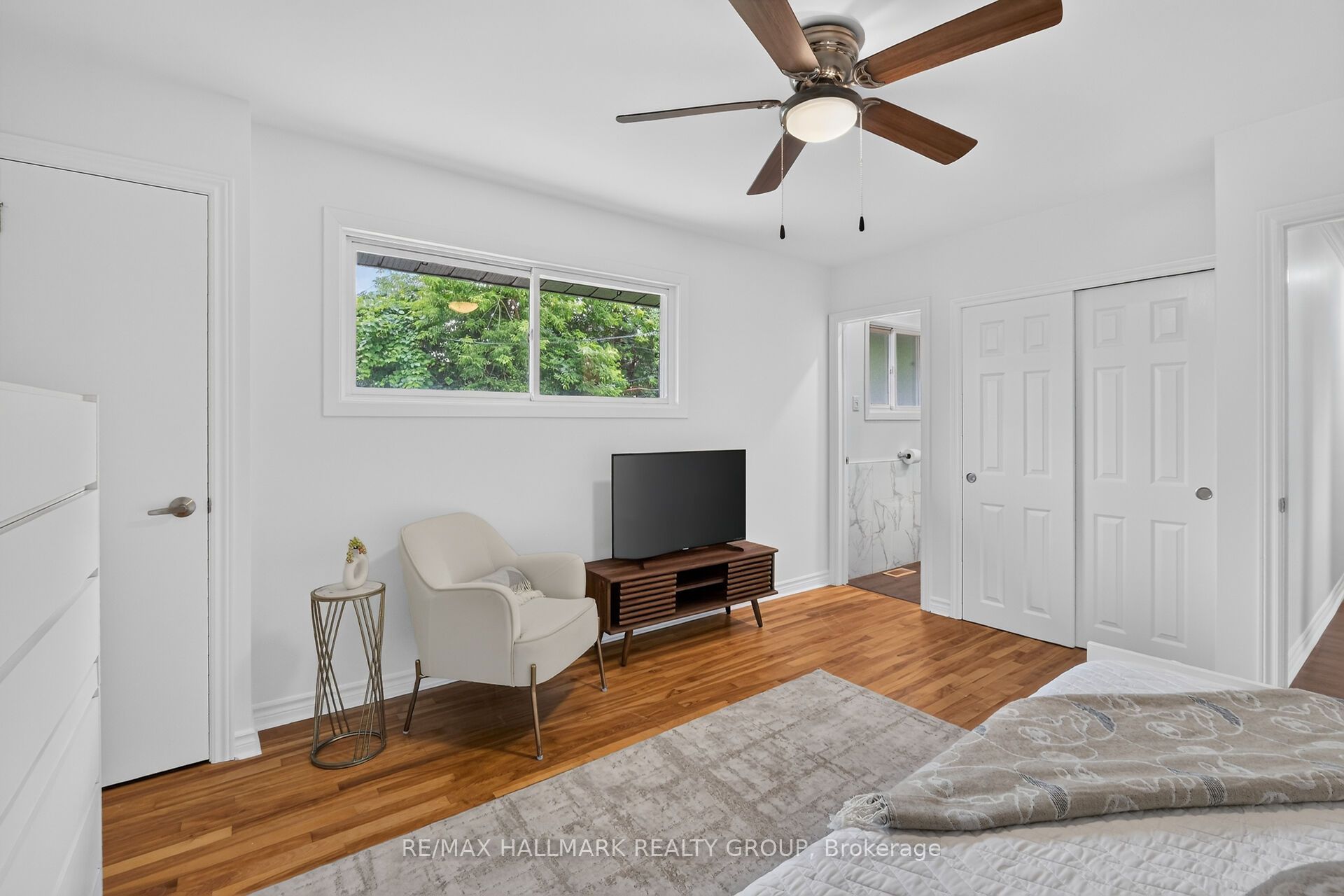 2160 Lambeth Walk Property Photo 14