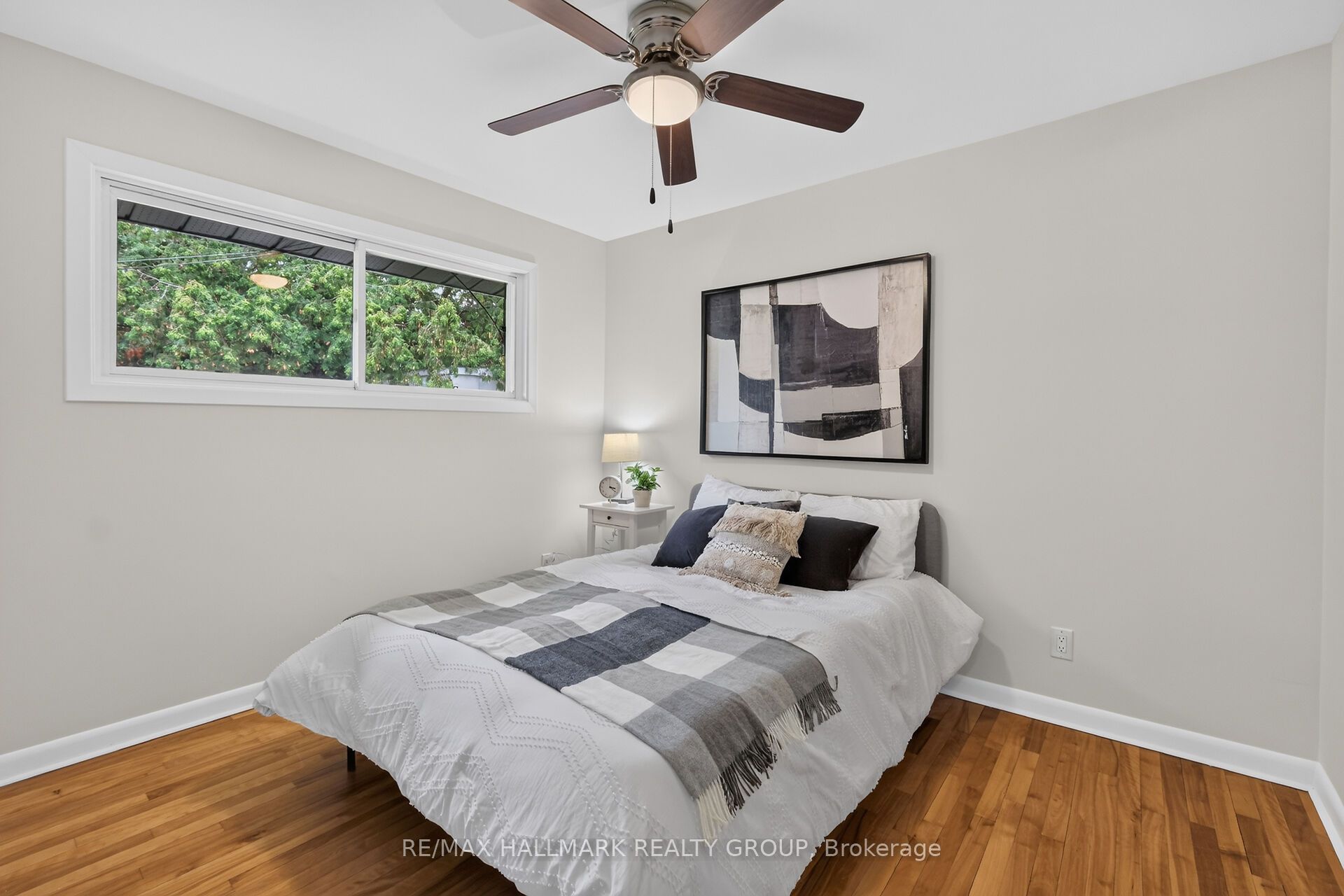 2160 Lambeth Walk Property Photo 17
