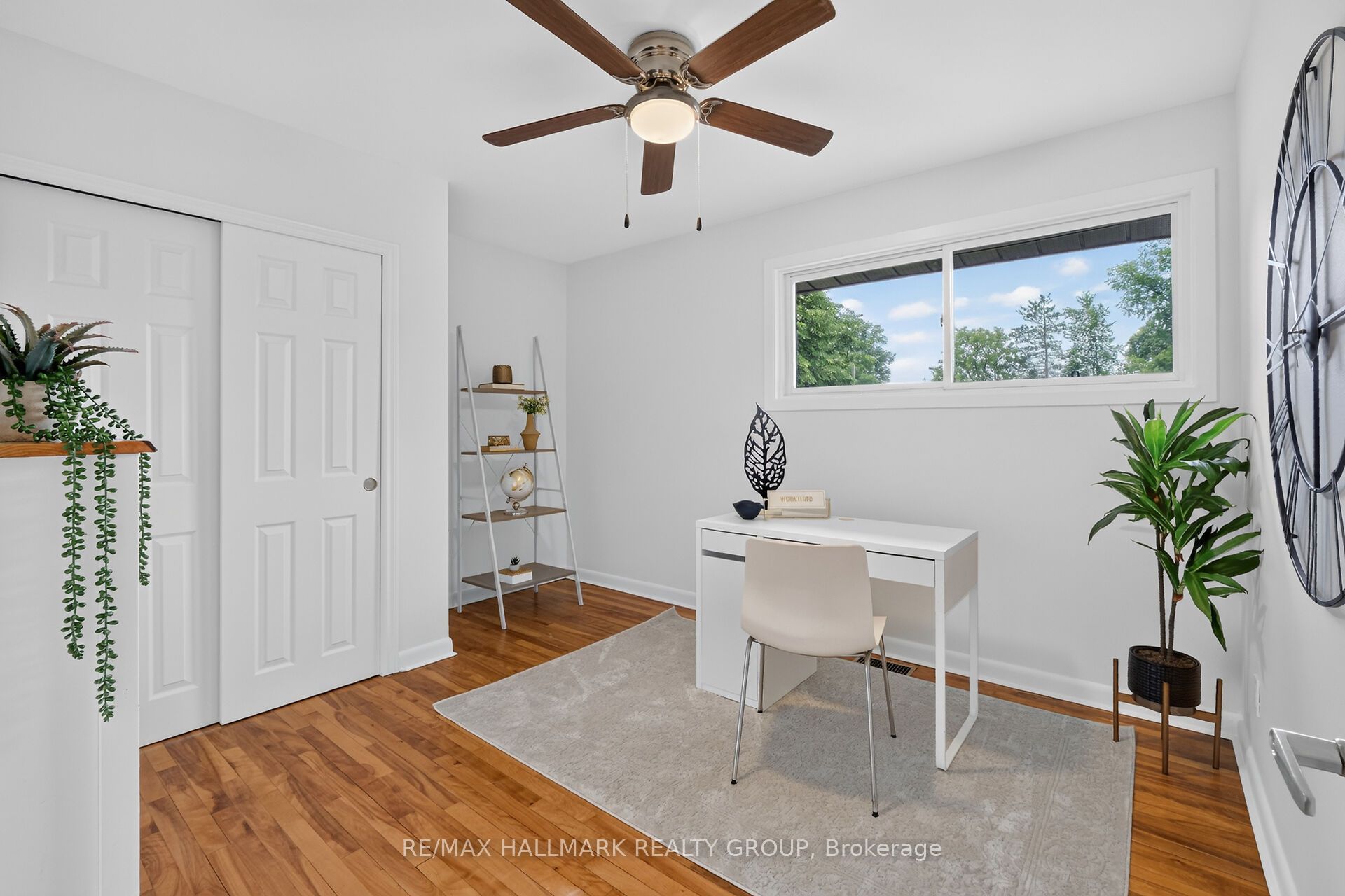2160 Lambeth Walk Property Photo 18